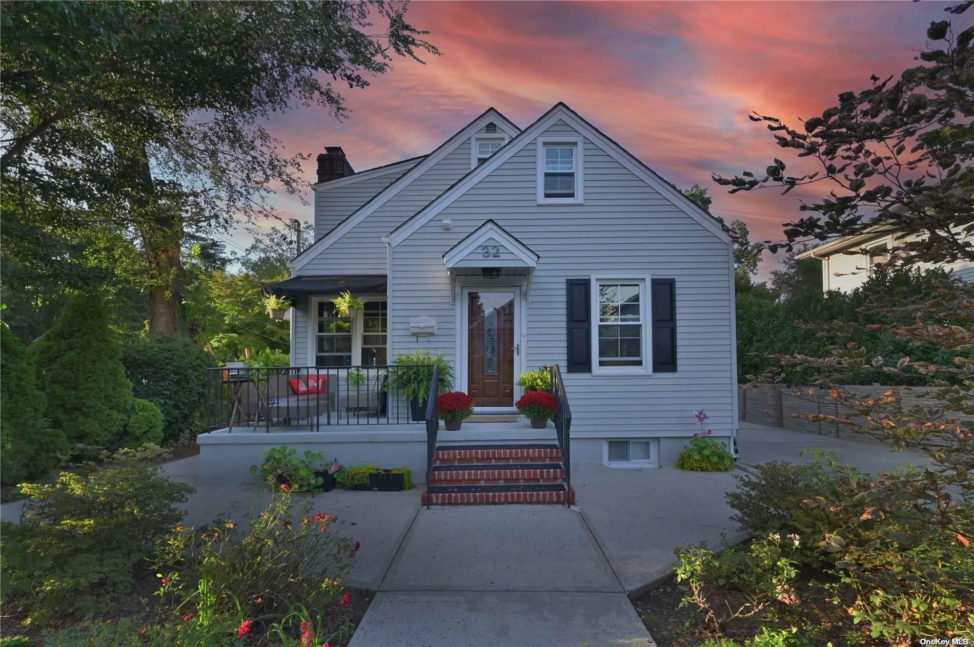32 Franklin Avenue Unit: Home