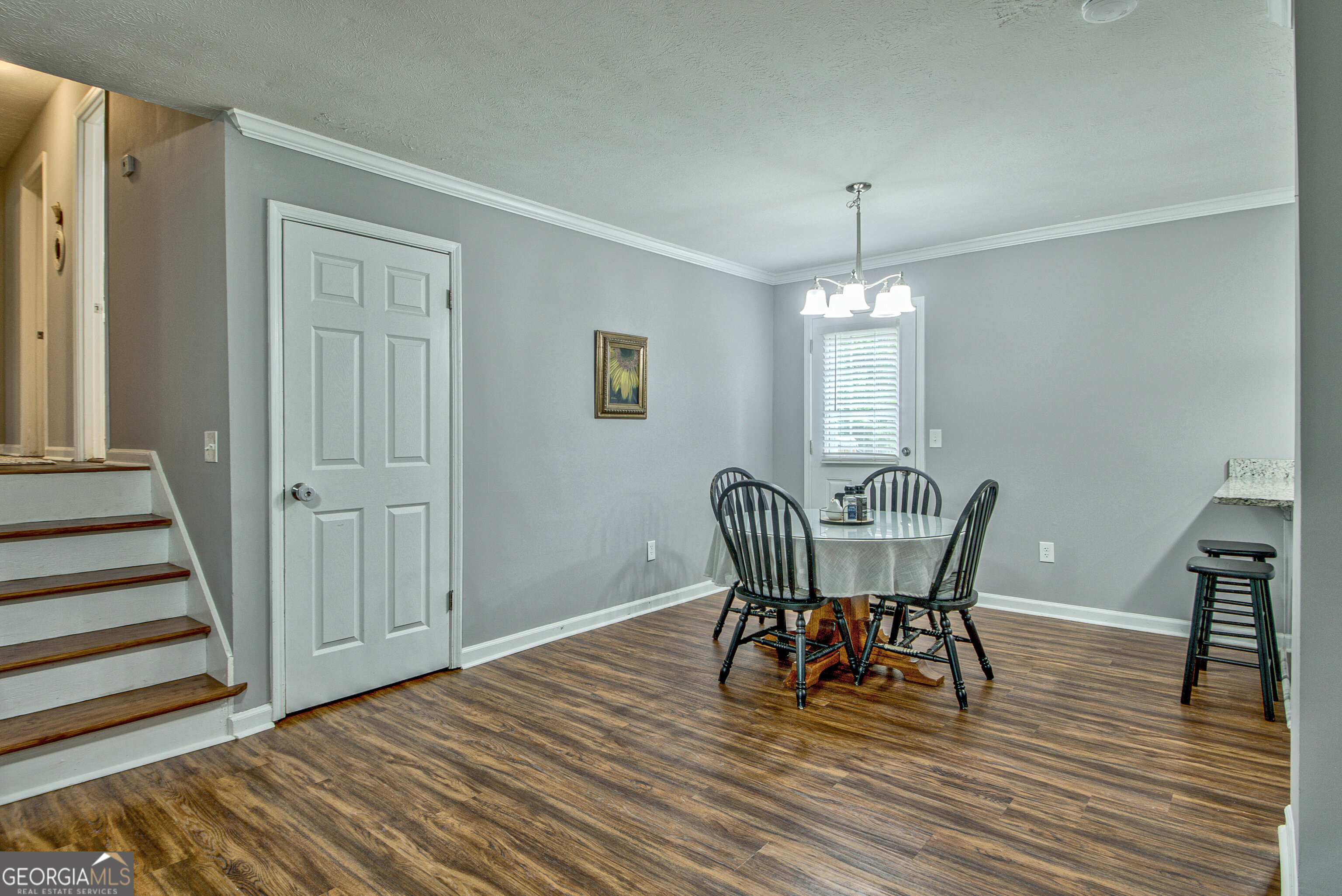 123 W Wedgewood Circle