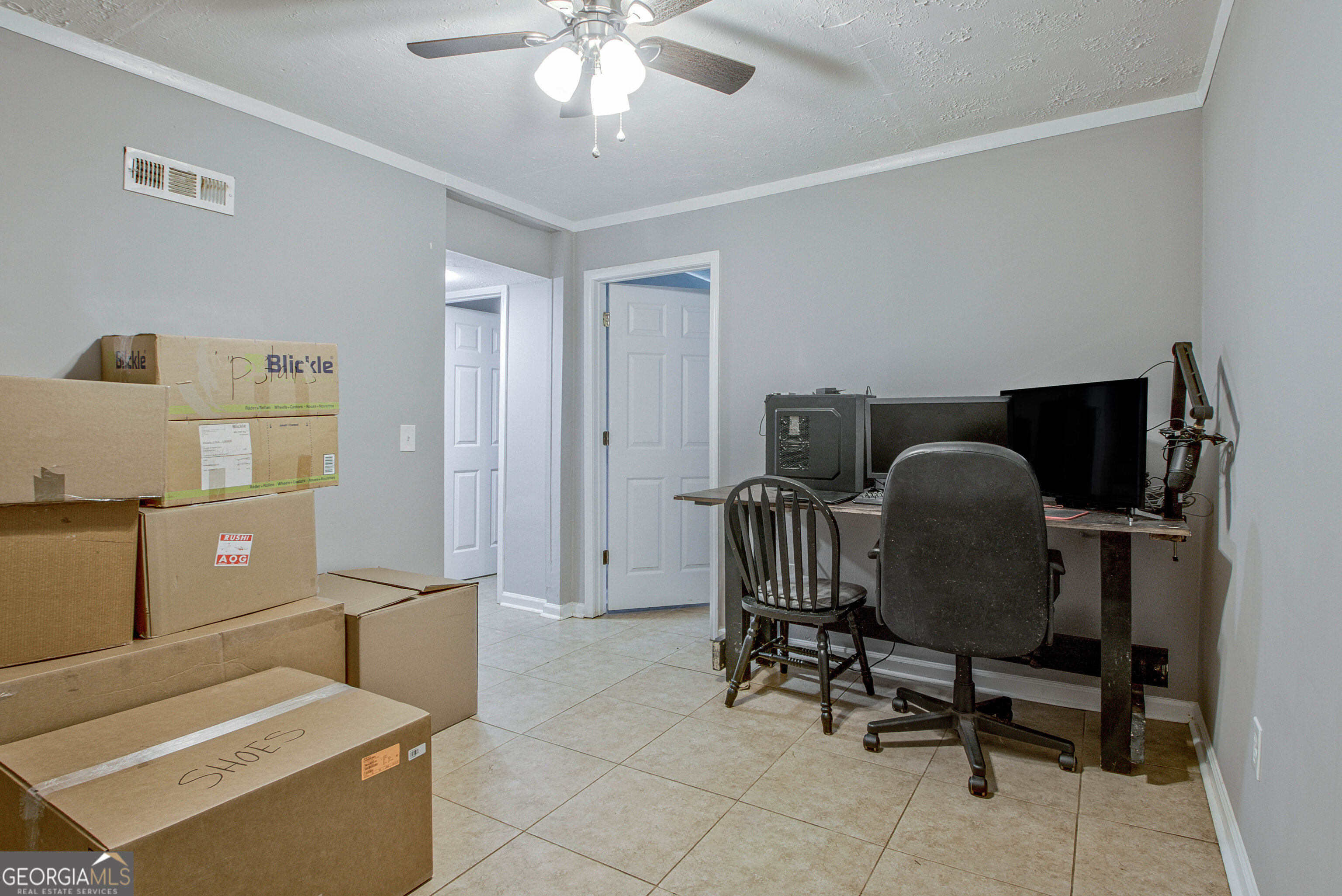 123 W Wedgewood Circle