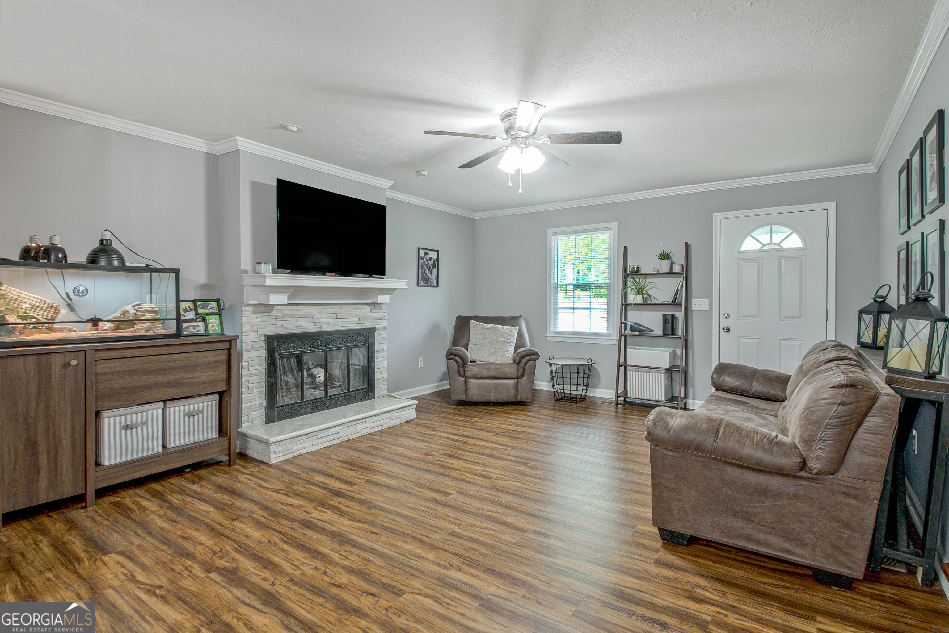 123 W Wedgewood Circle