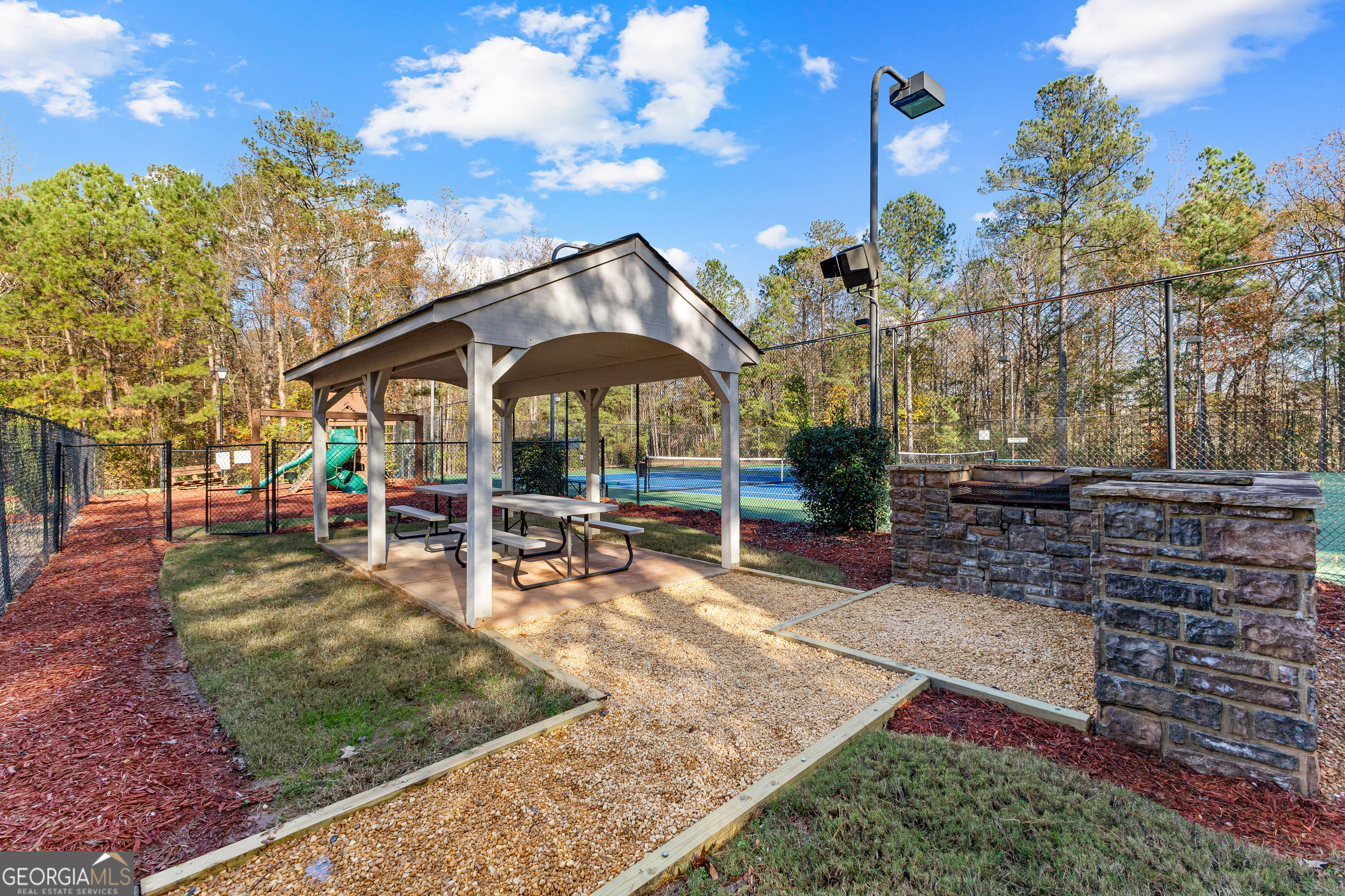 3771 Mason Ridge Drive