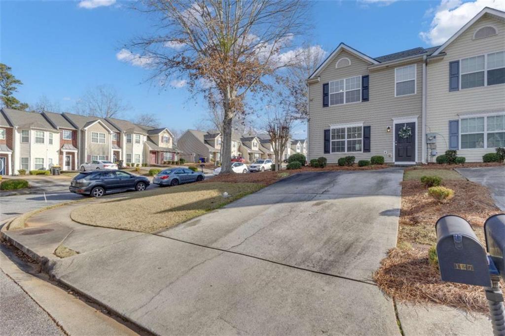 127 Chastain Circle