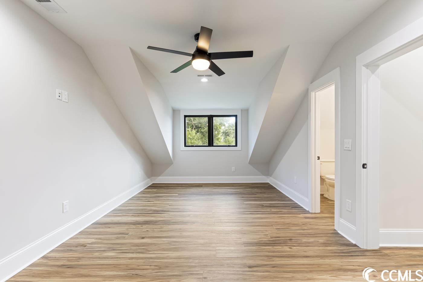 113 Twin Oak Ct.