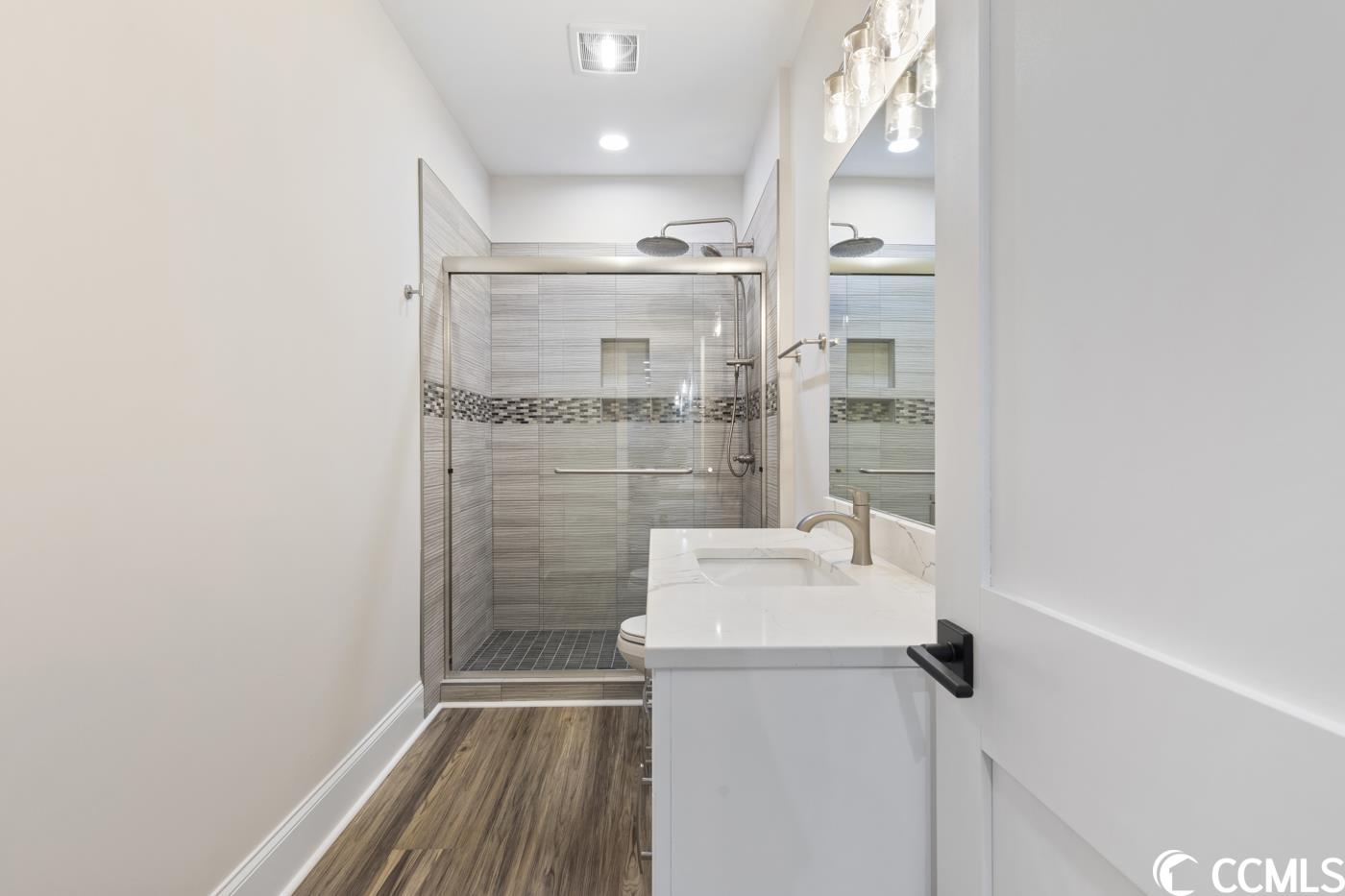 113 Twin Oak Ct.