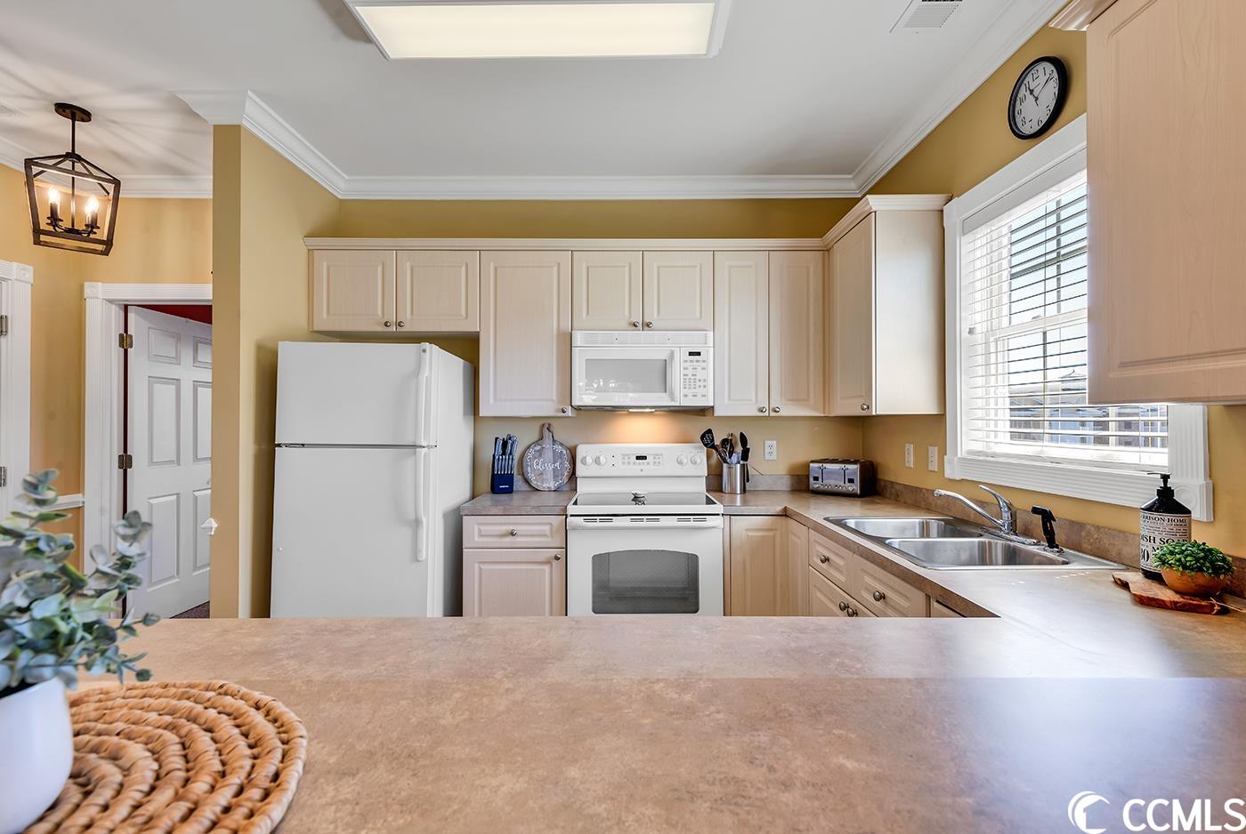 4886 Luster Leaf Circle Unit: 401