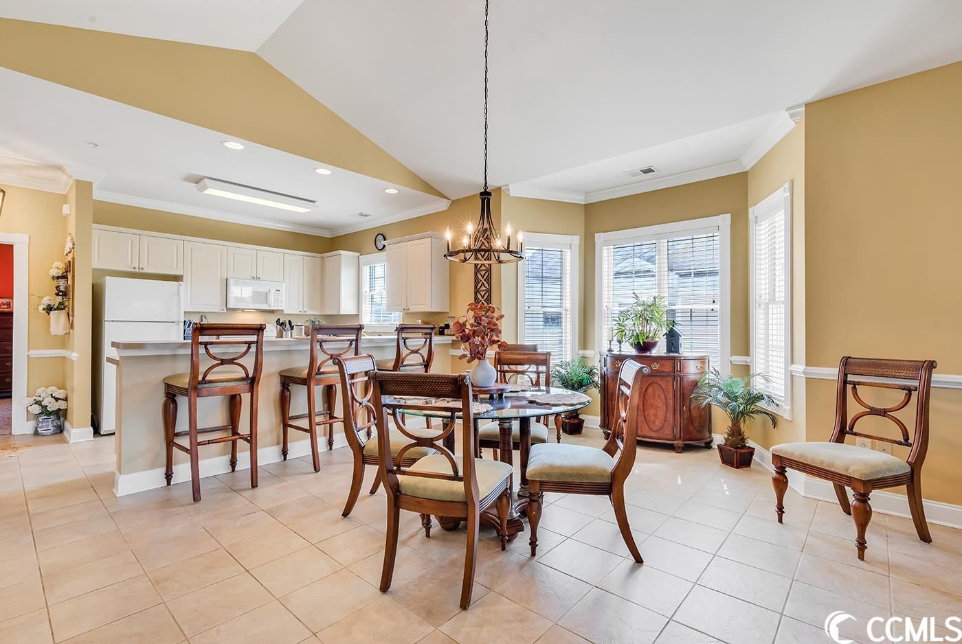 4886 Luster Leaf Circle Unit: 401