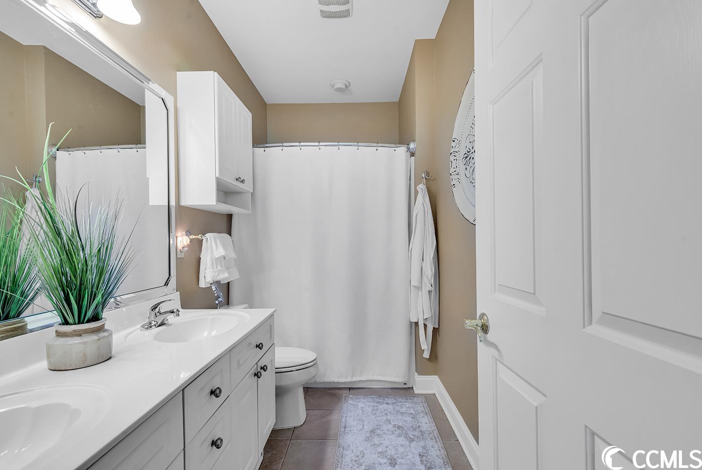 4886 Luster Leaf Circle Unit: 401