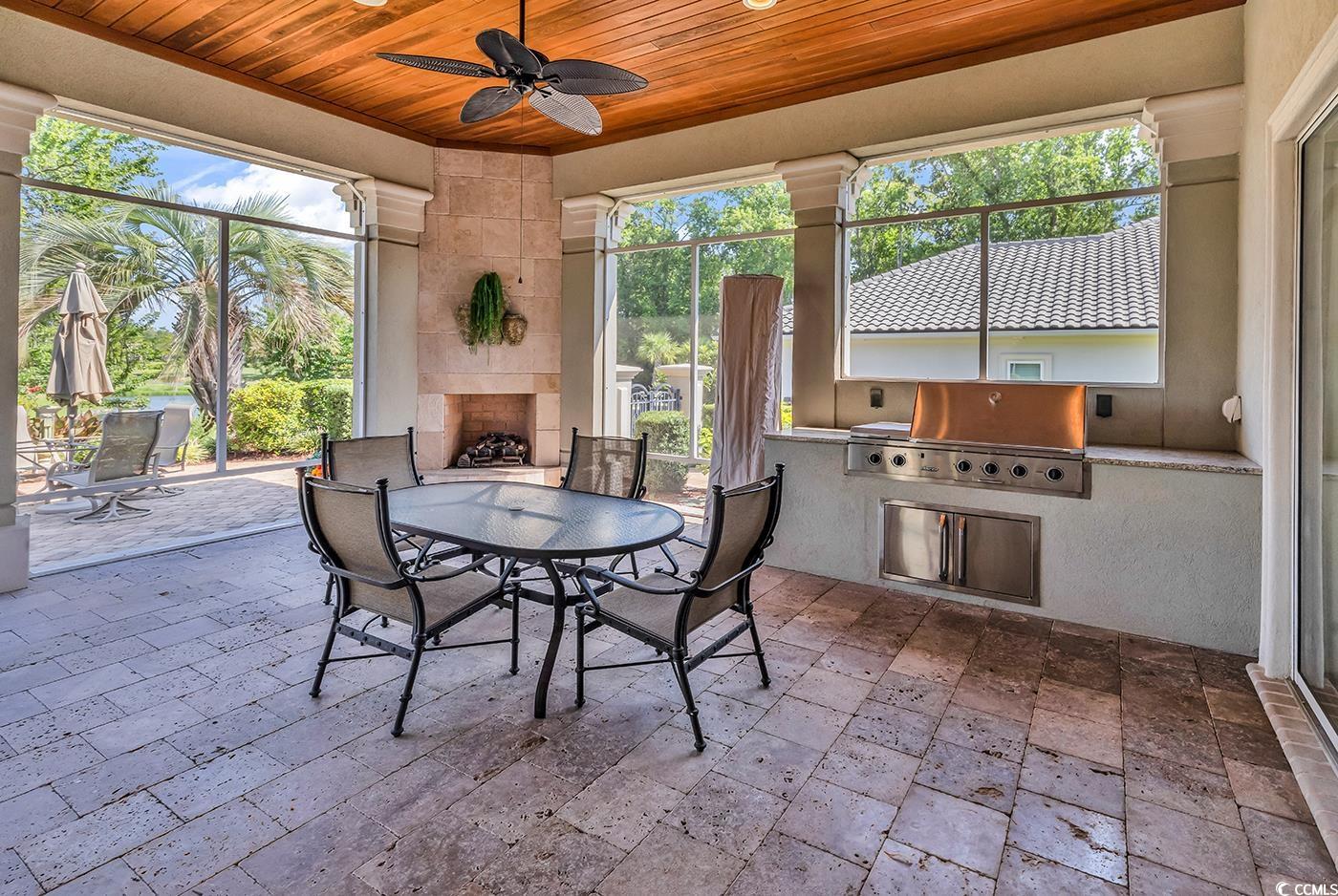 9848 Bellasera Circle