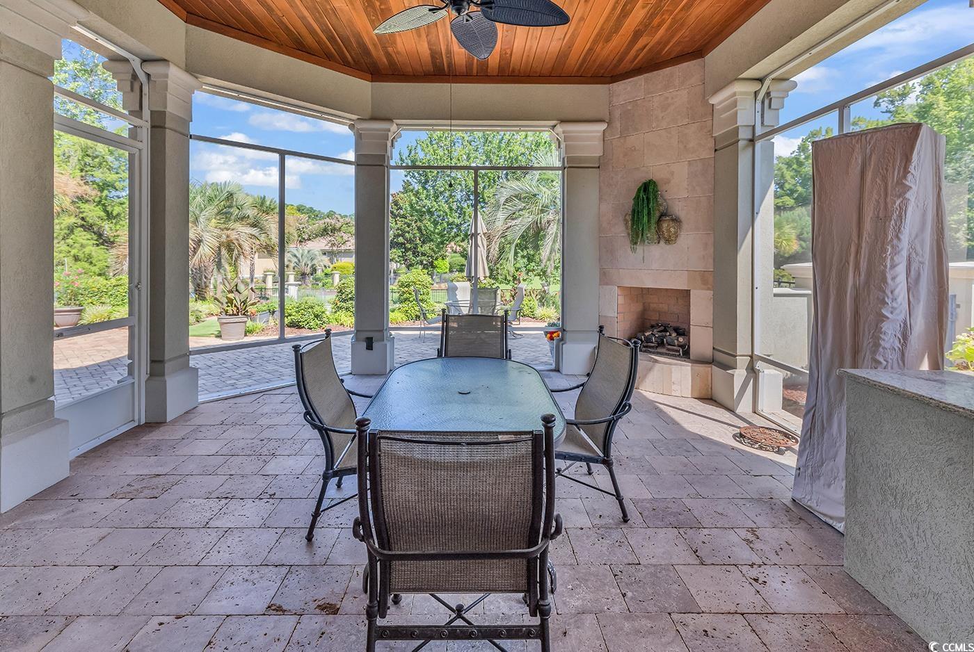 9848 Bellasera Circle