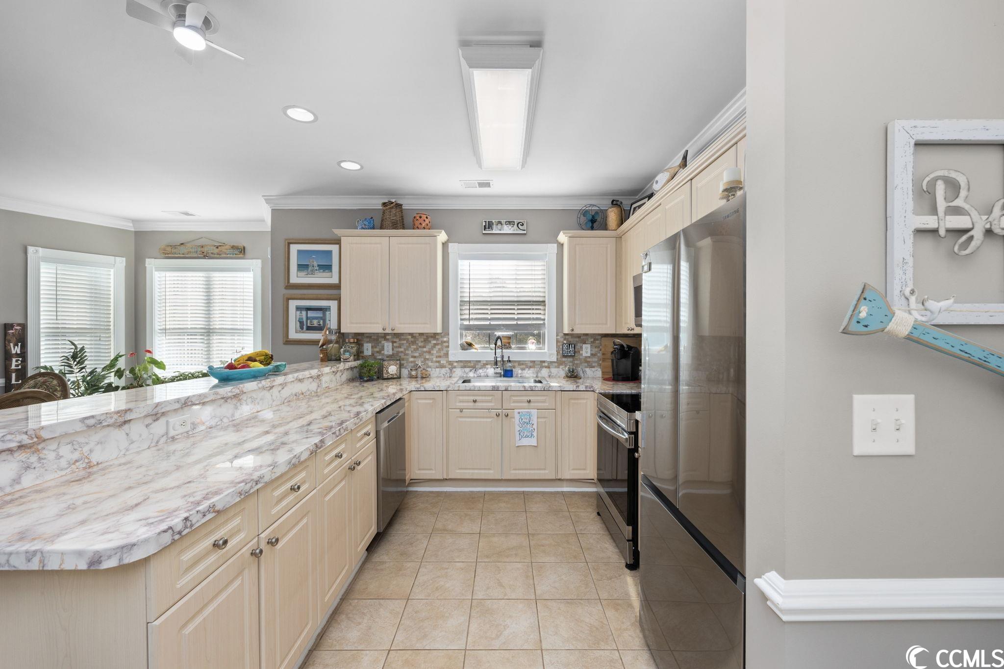 4812 Magnolia Lake Dr. Unit: 305