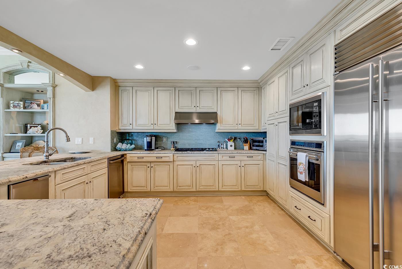 122 Vista Del Mar Ln. Unit: 501