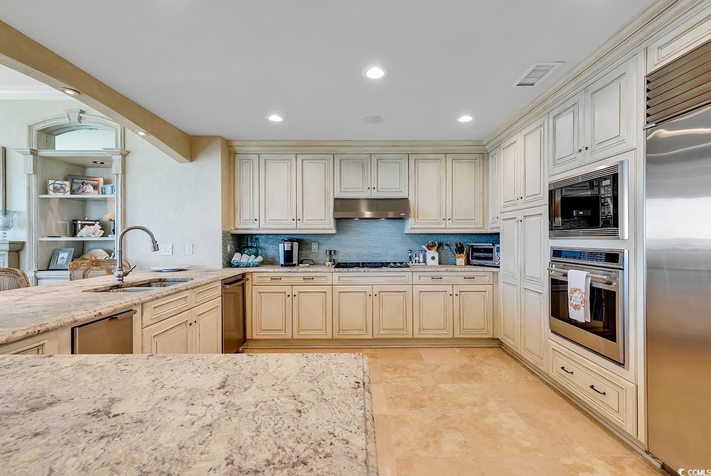 122 Vista Del Mar Ln. Unit: 501