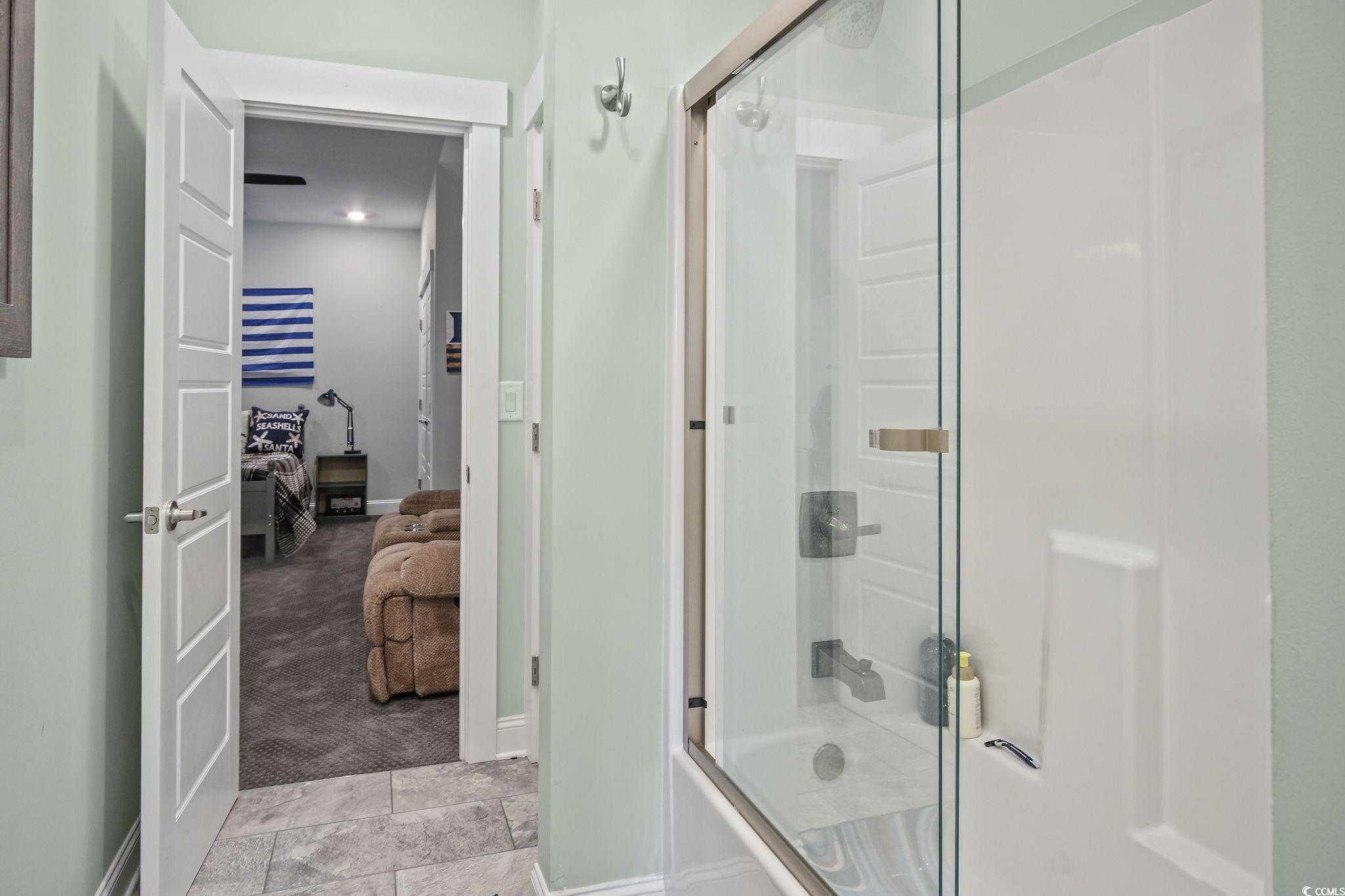 8190 Wren Feather Lane