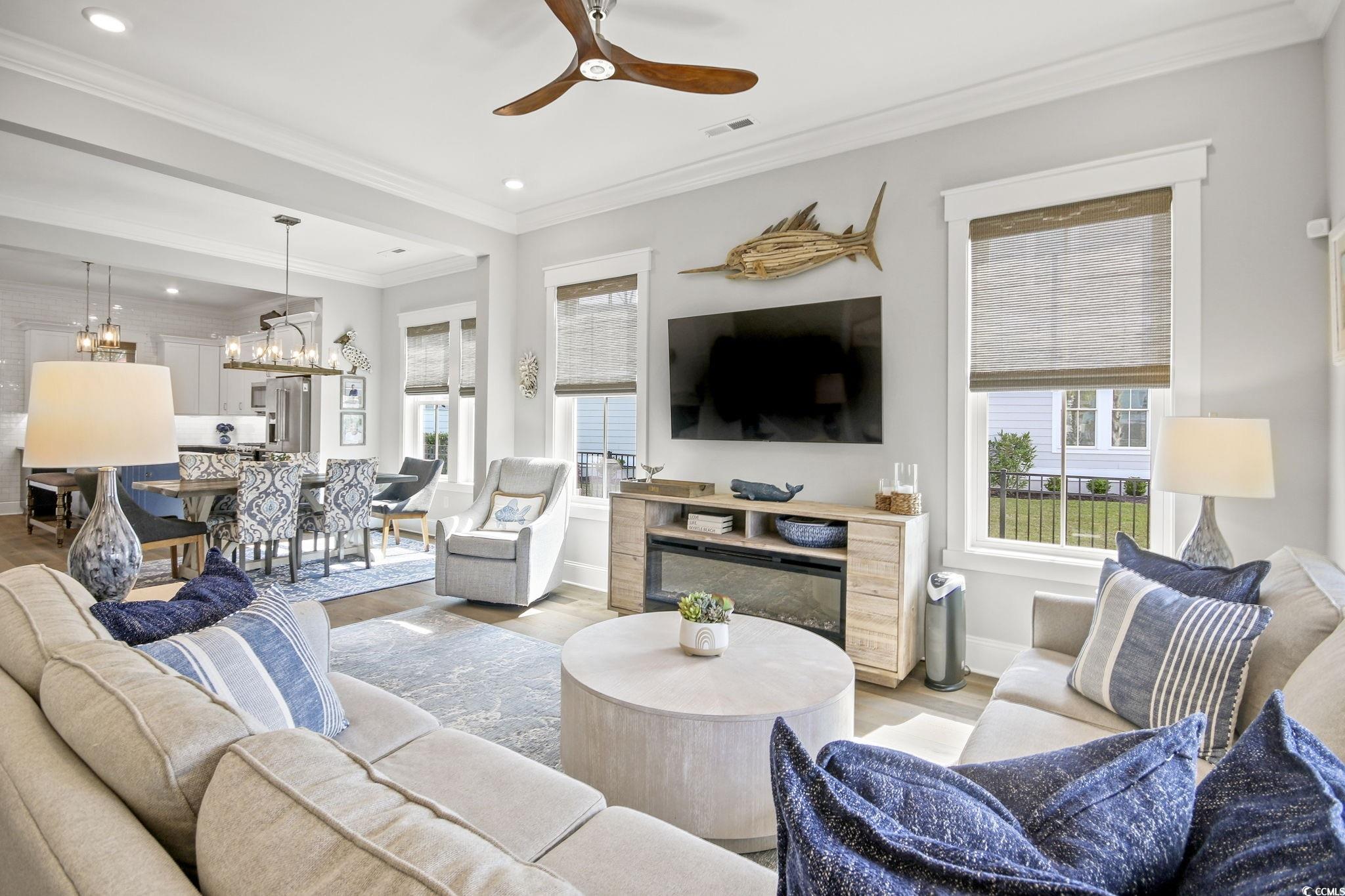 8190 Wren Feather Lane