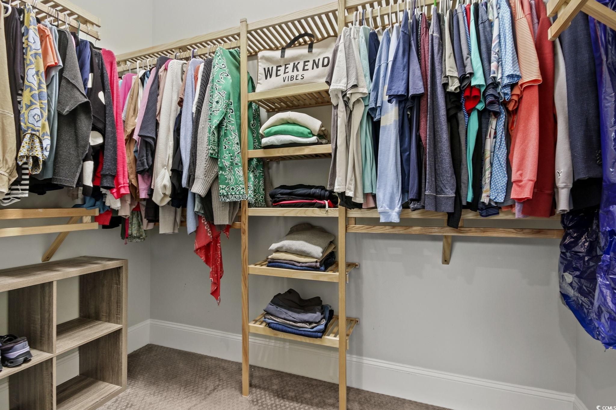 8190 Wren Feather Lane