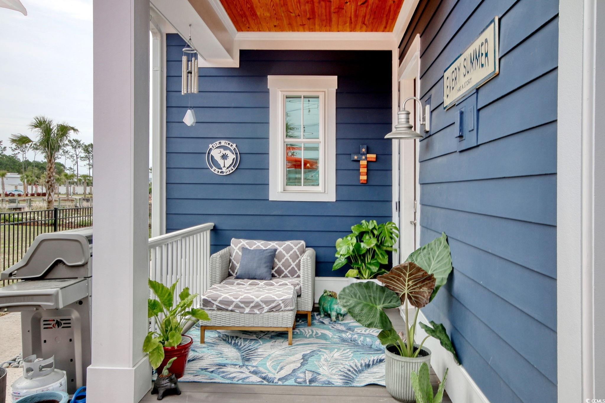 8190 Wren Feather Lane