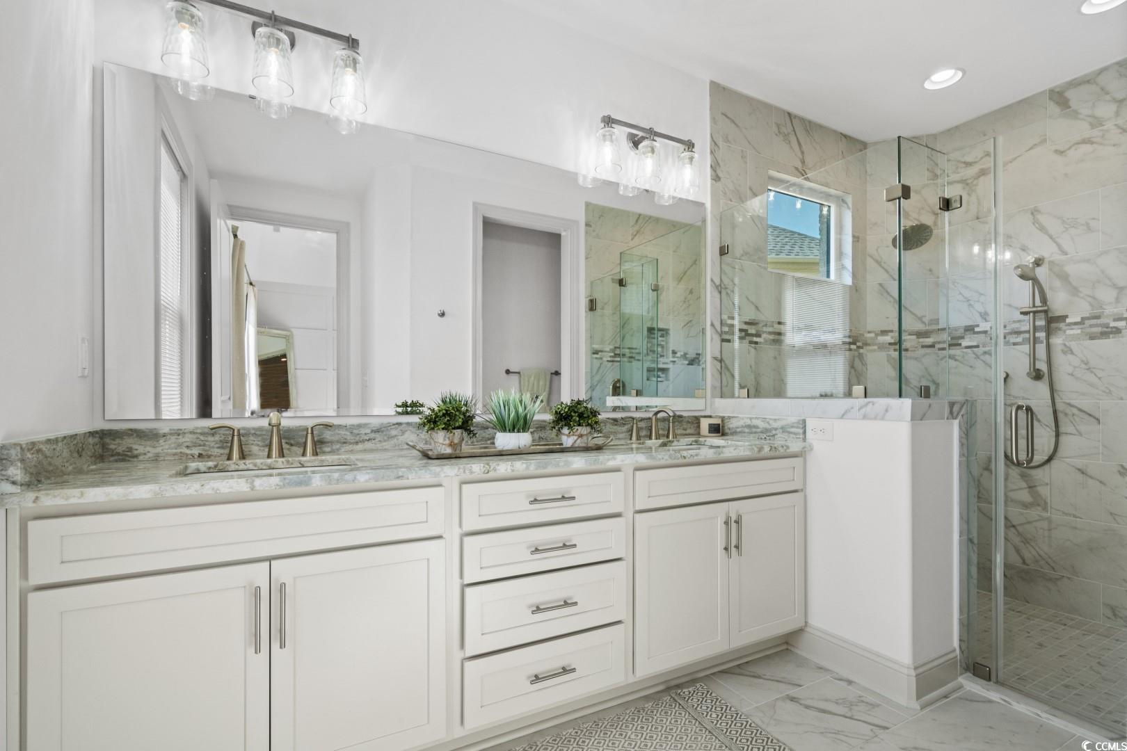 8454 Cape Dutch Loop