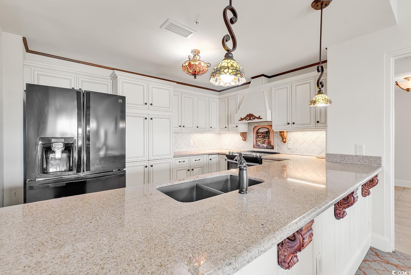 8121 Amalfi Pl. Unit: 4-604