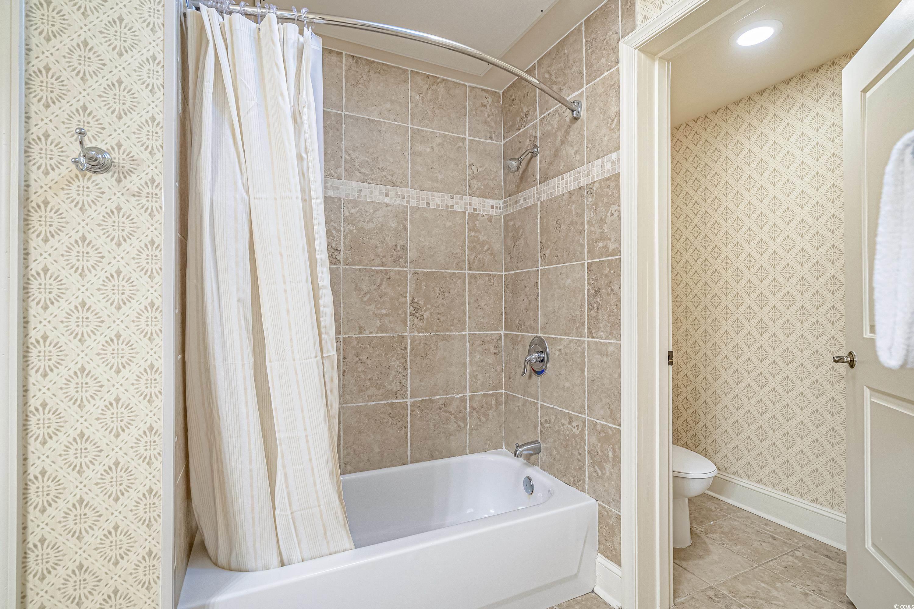 8121 Amalfi Pl. Unit: 4-502