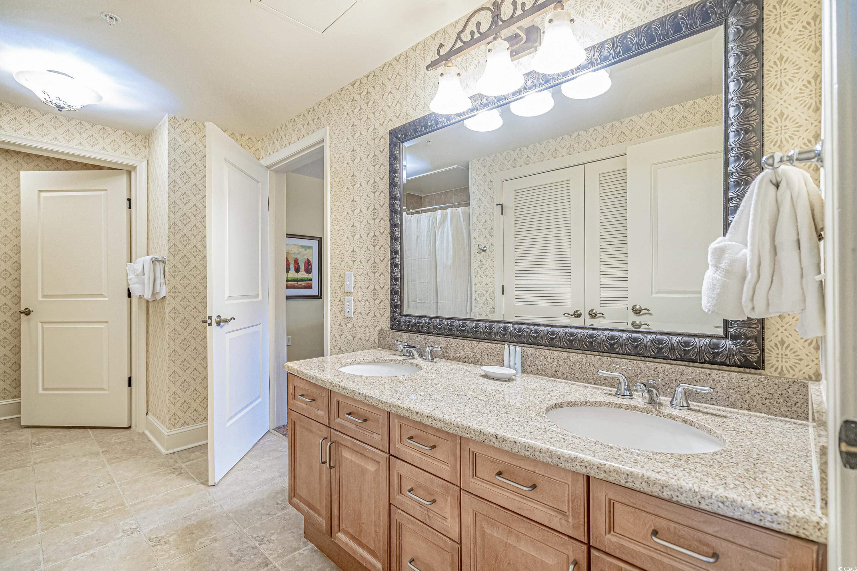 8121 Amalfi Pl. Unit: 4-502