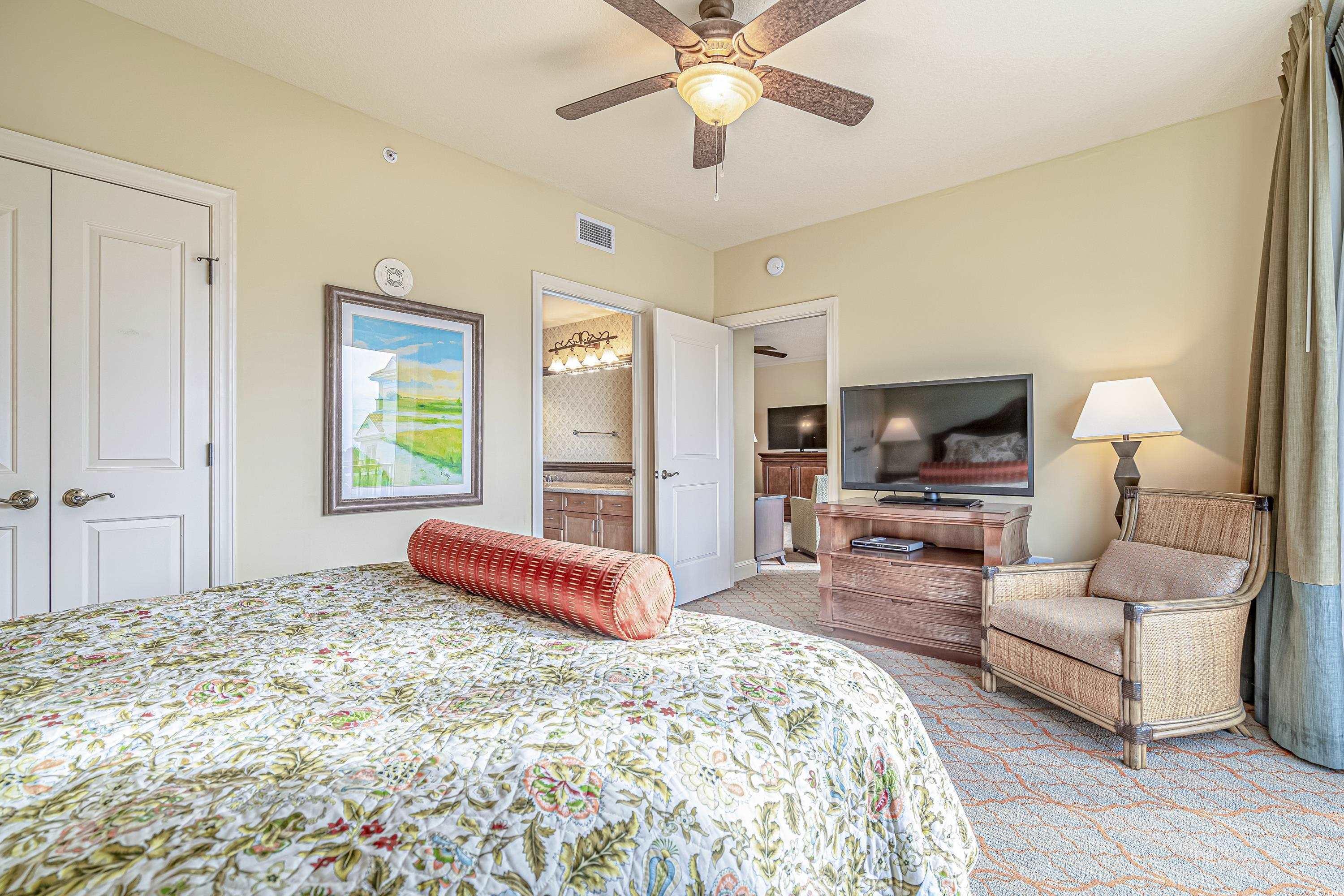 8121 Amalfi Pl. Unit: 4-502