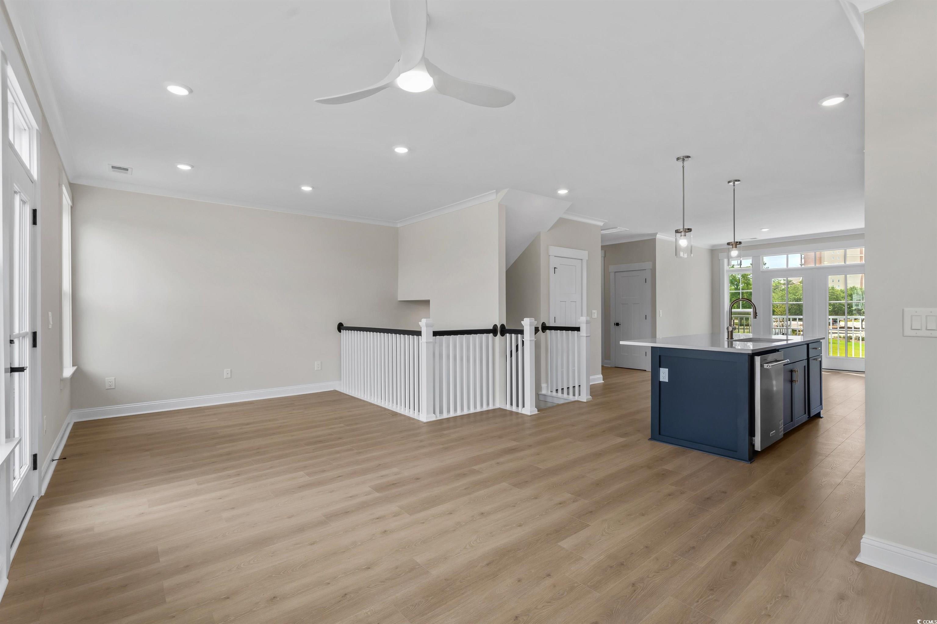 8407 Flamingo Ct. Unit: 5