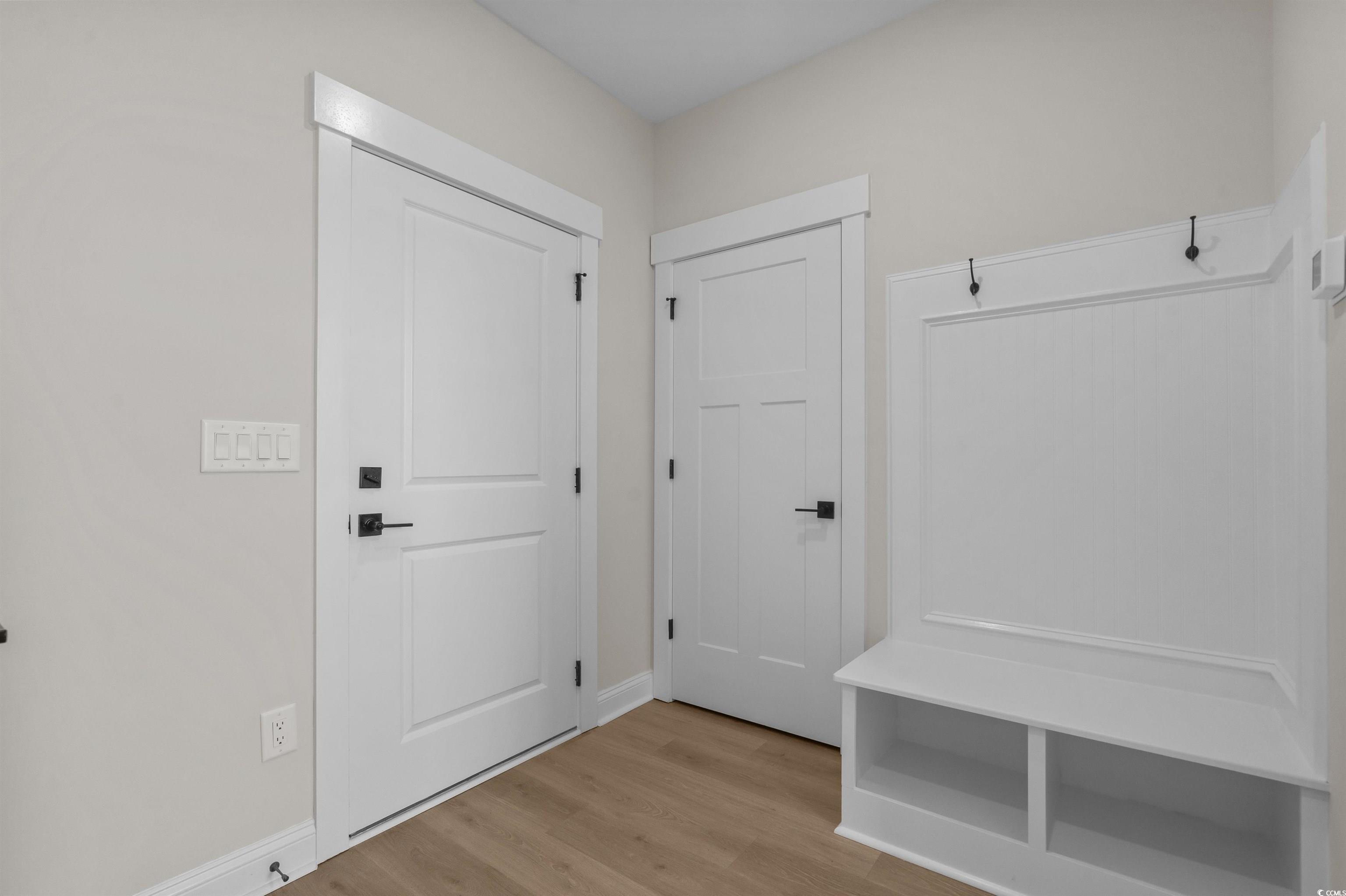 8407 Flamingo Ct. Unit: 5