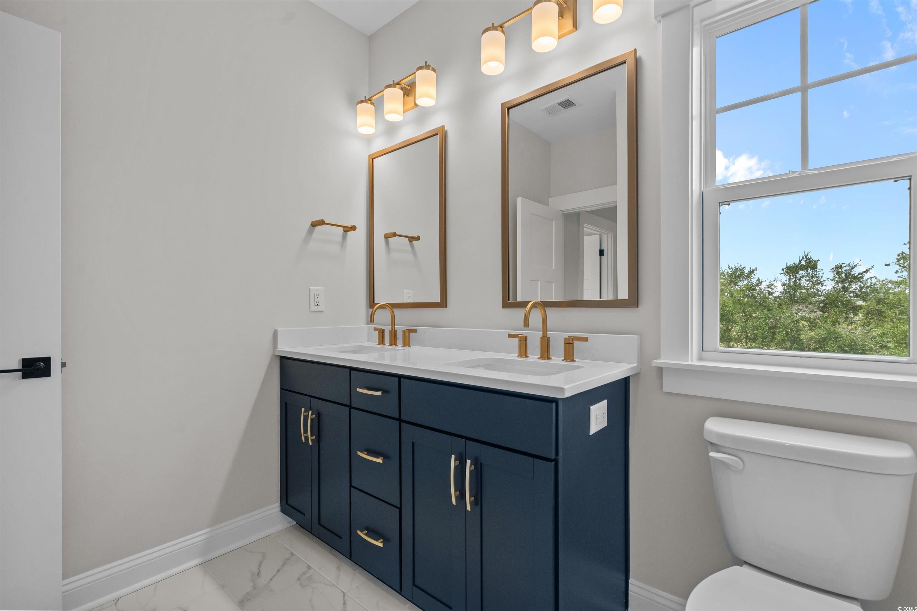 8407 Flamingo Ct. Unit: 5