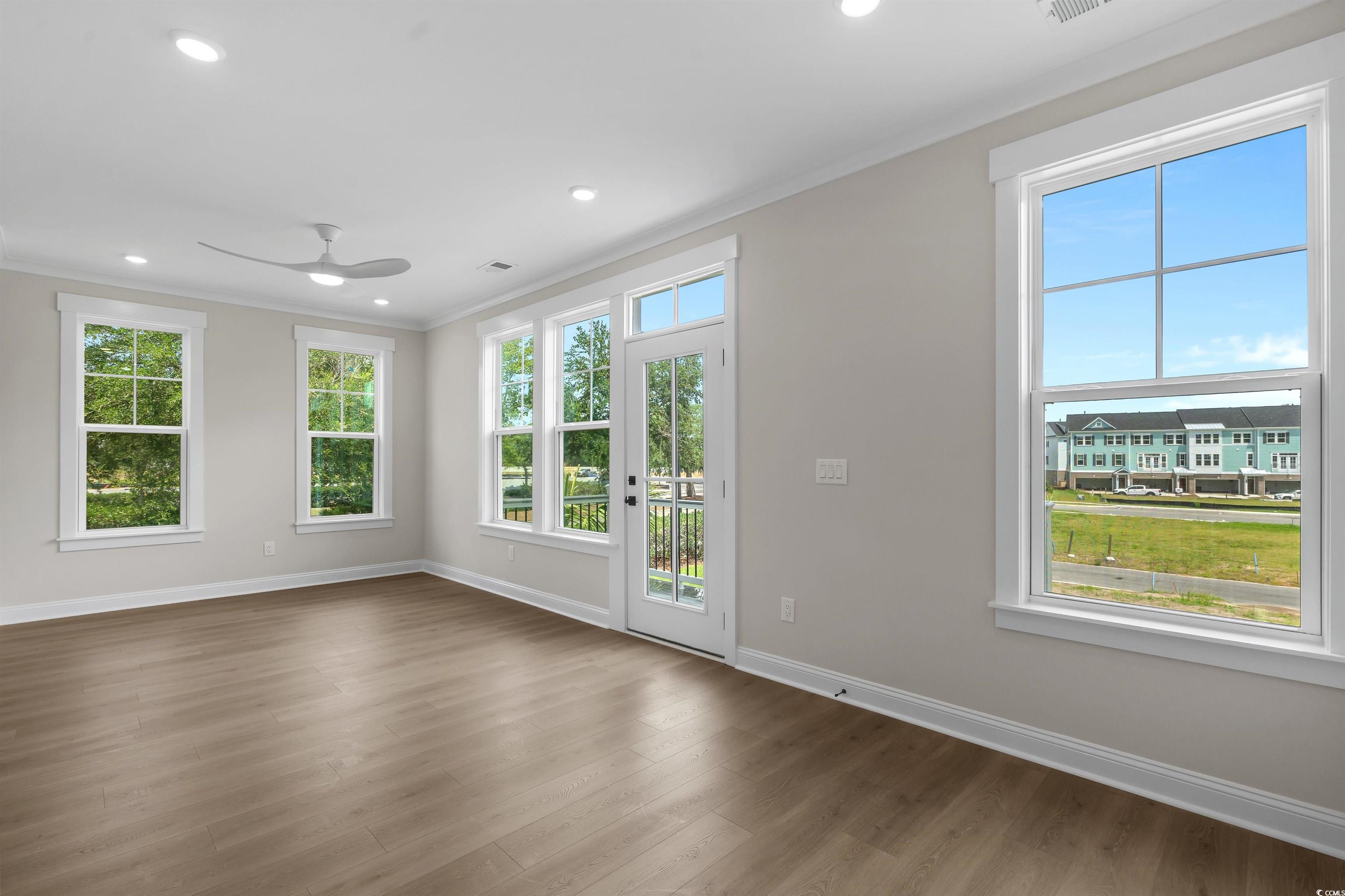 8407 Flamingo Ct. Unit: 5