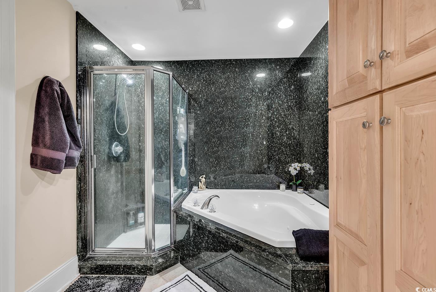 1352 Villa Marbella Ct. Unit: 1-304