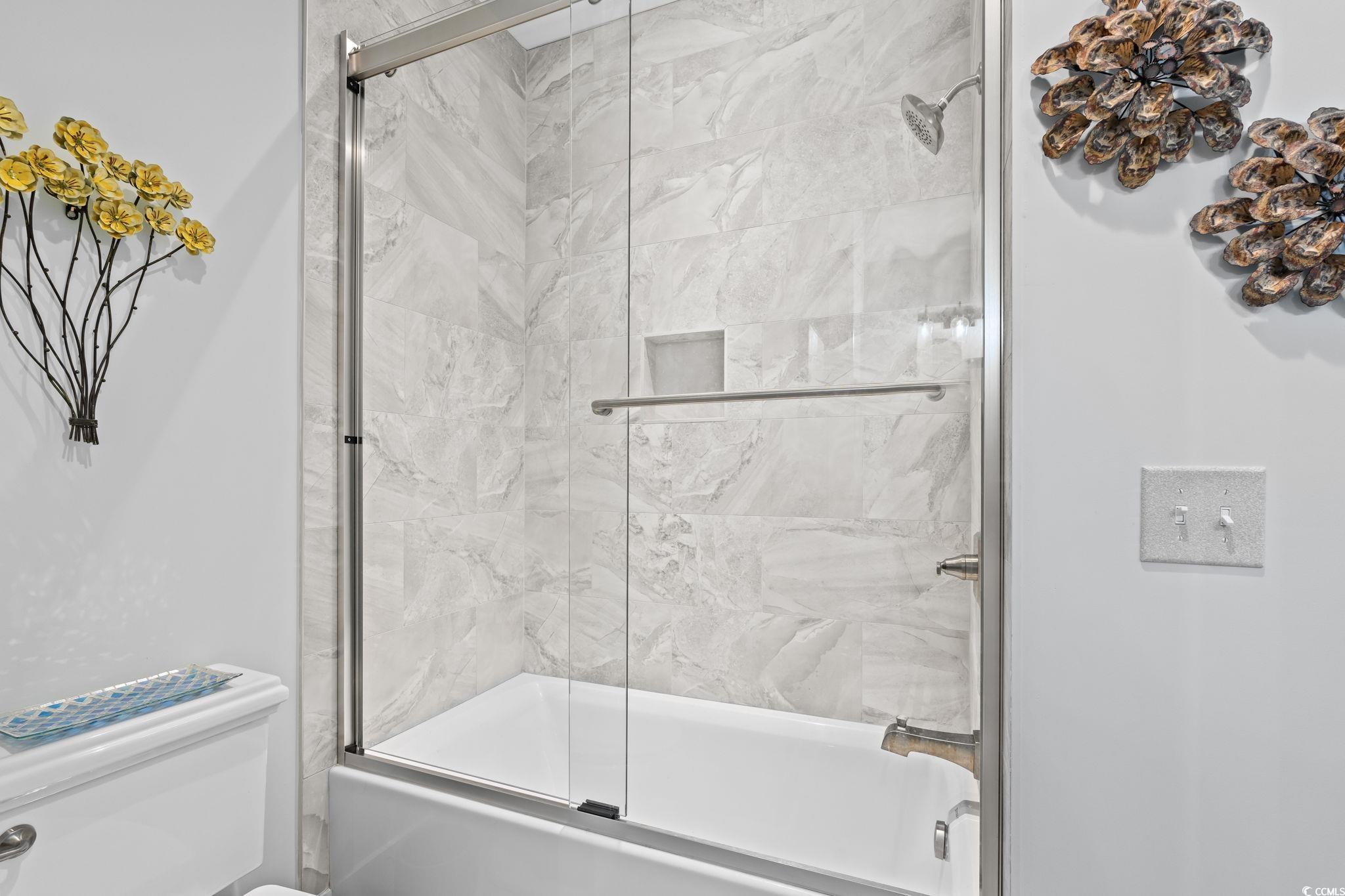 1006 Surf Pointe Dr.