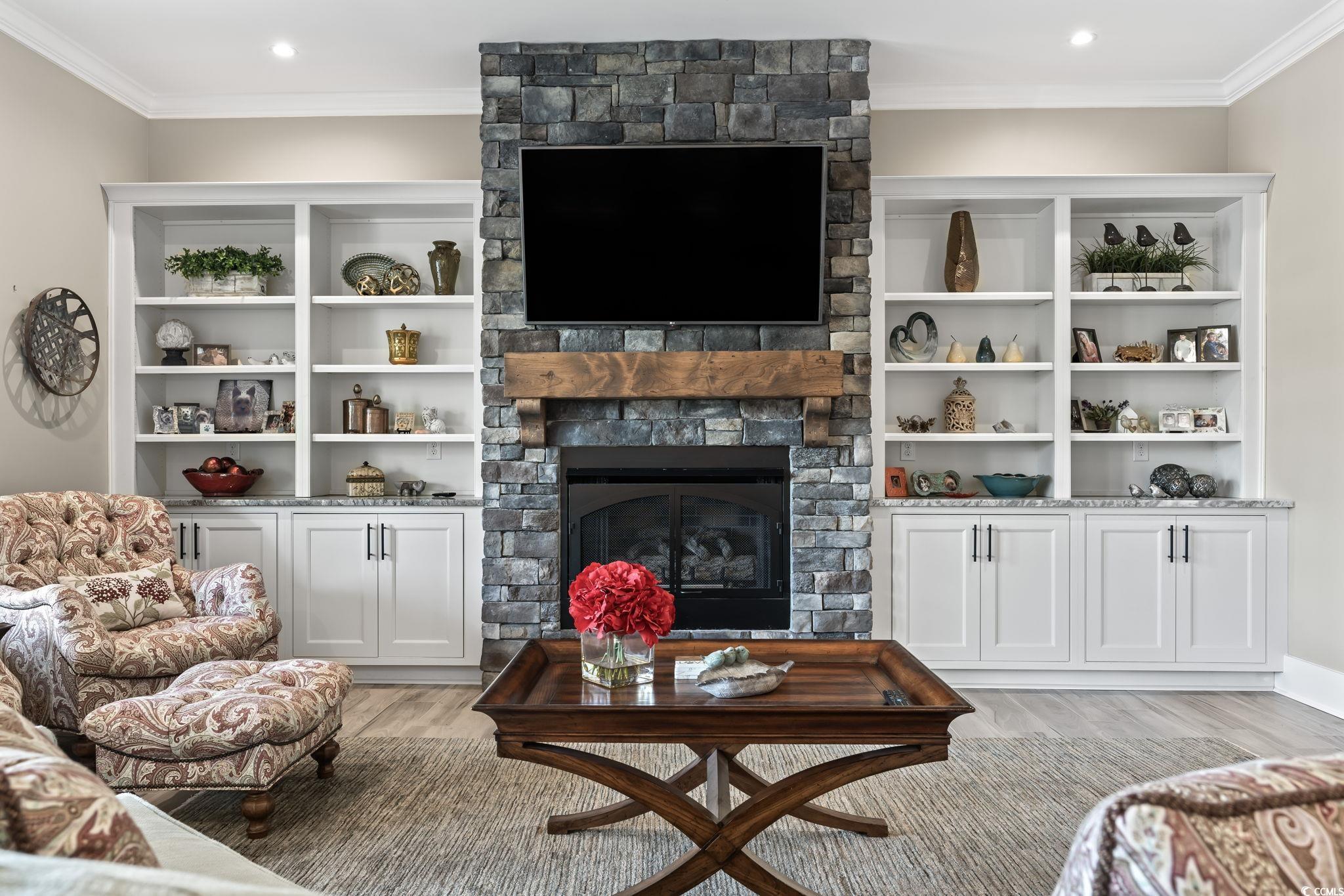 1006 Surf Pointe Dr.