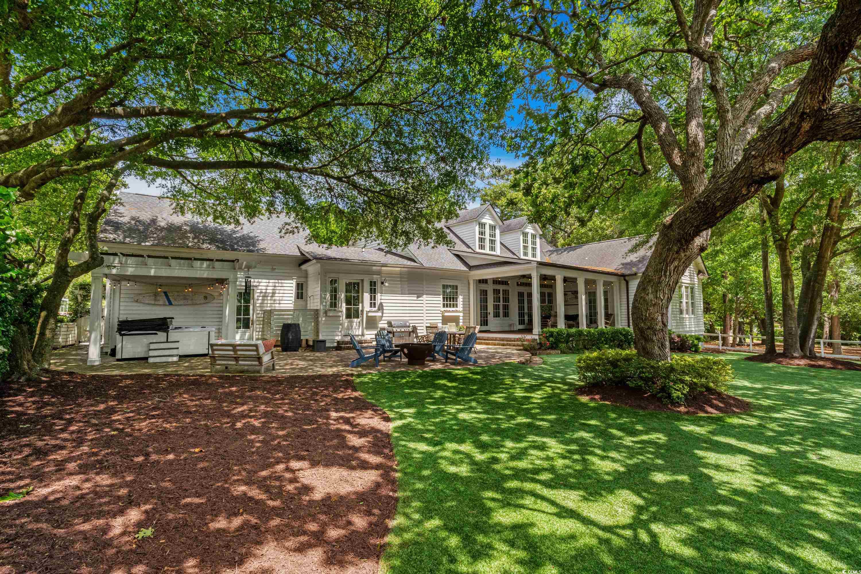9340 Lake Dr.