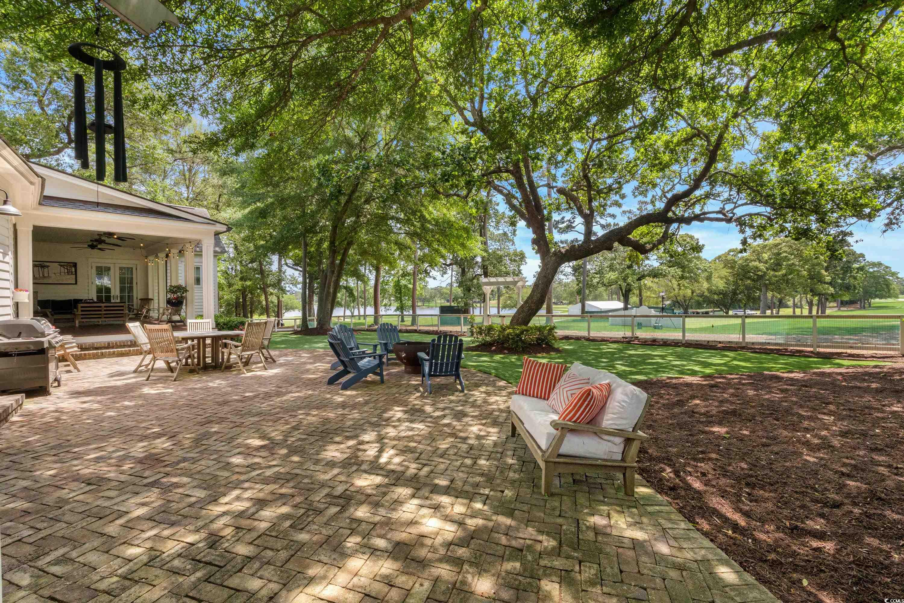 9340 Lake Dr.