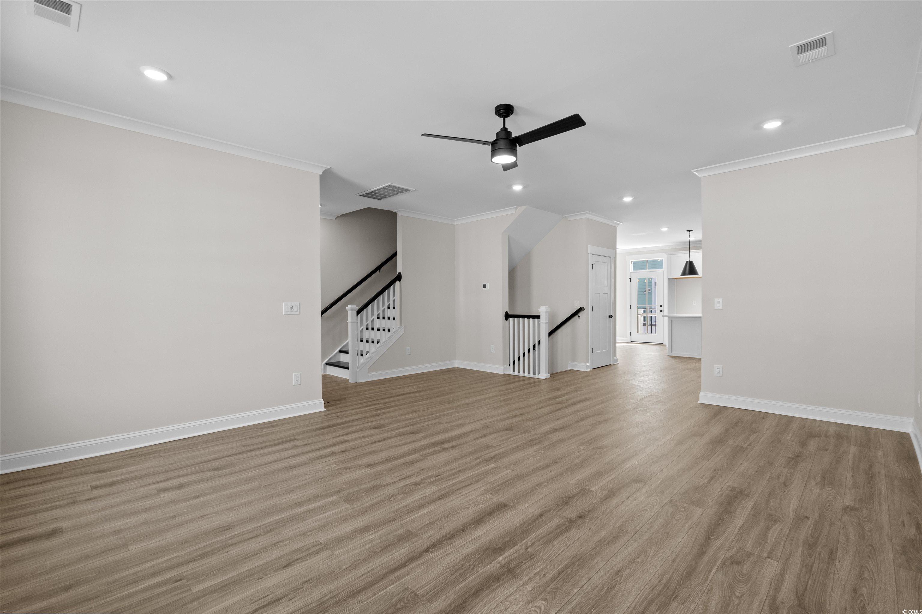 8472 Duke Pl. Unit: 30