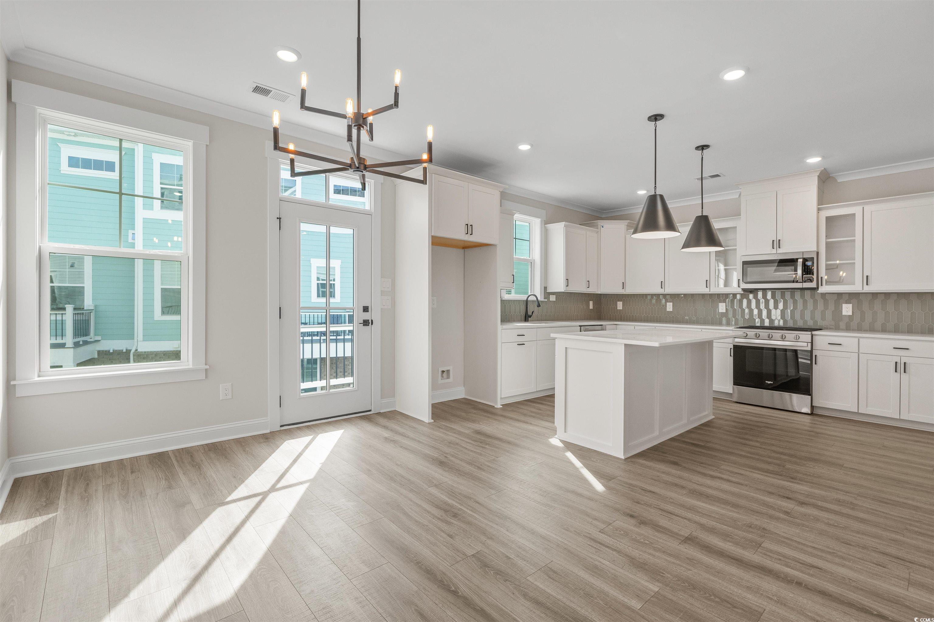 8472 Duke Pl. Unit: 30