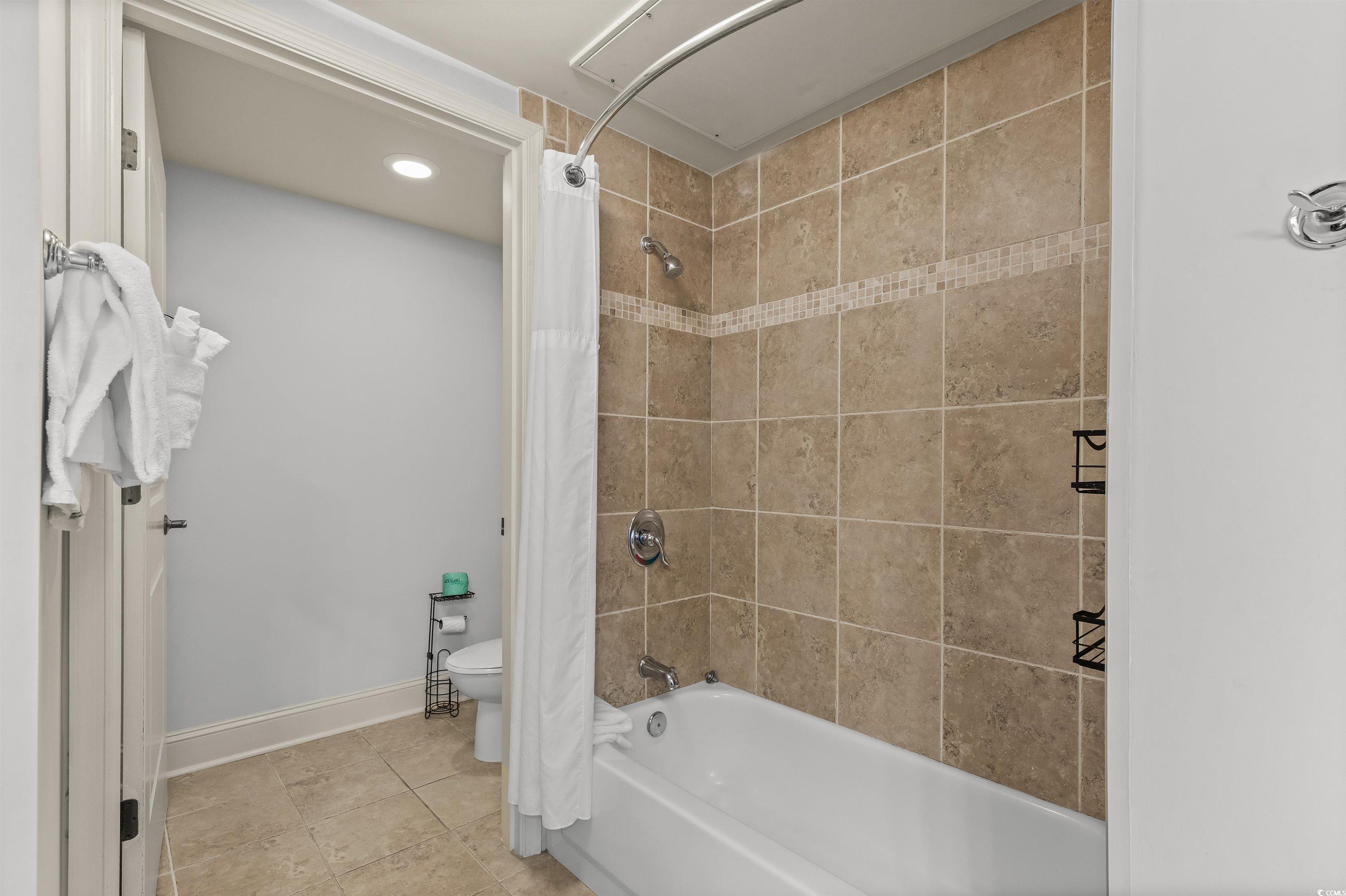 8121 Amalfi Pl. Unit: 7503