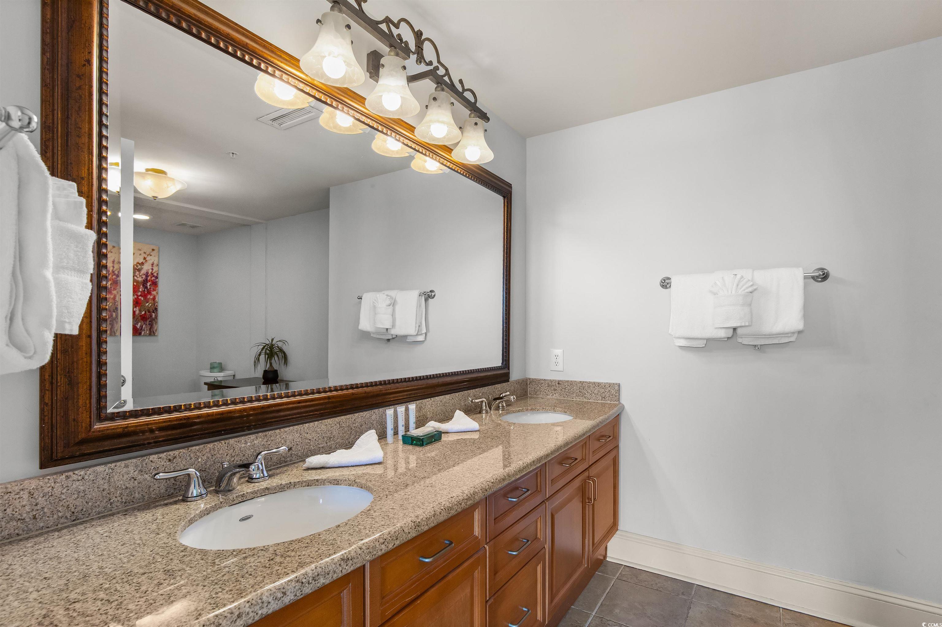 8121 Amalfi Pl. Unit: 7503