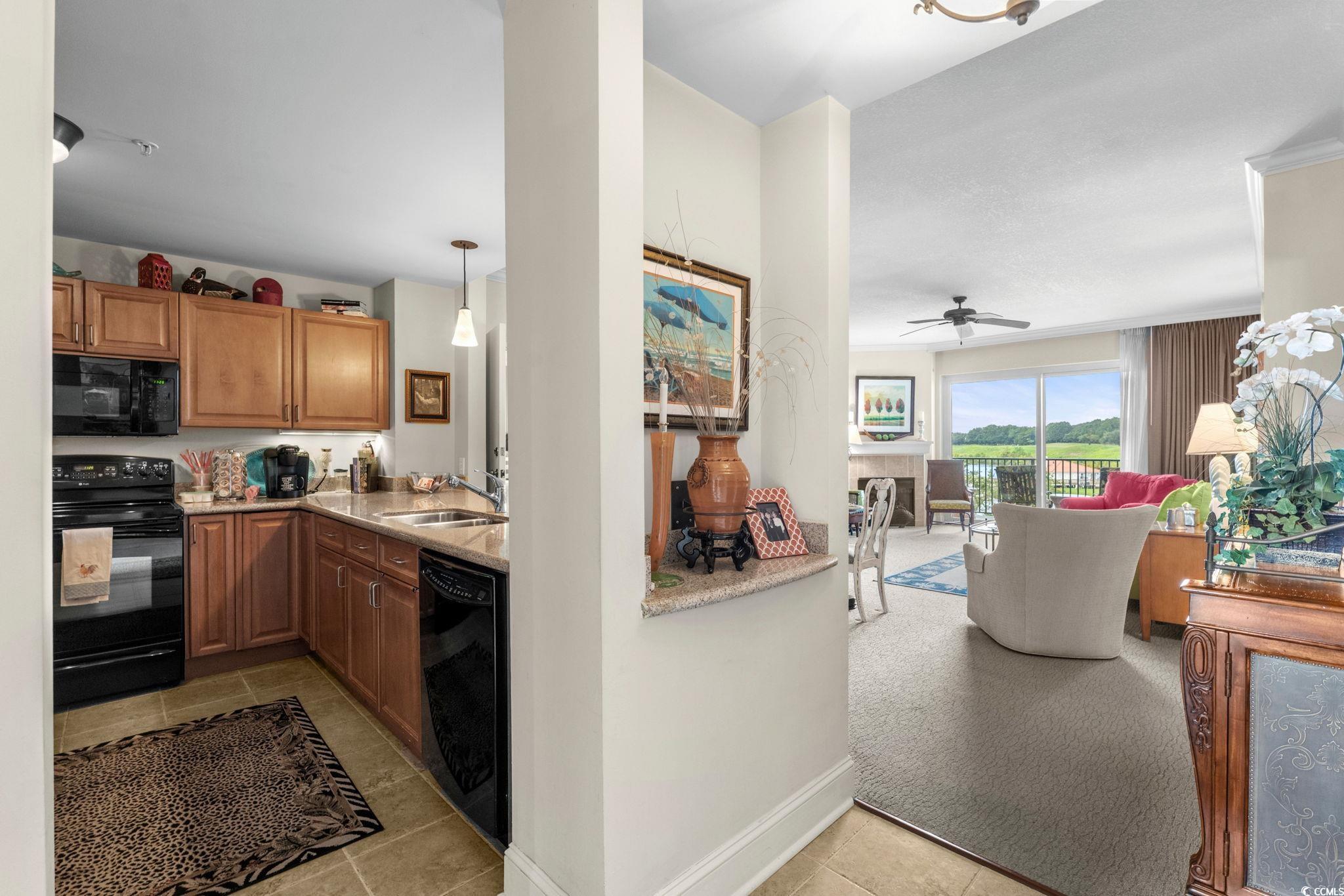 8121 Amalfi Pl. Unit: 7-304