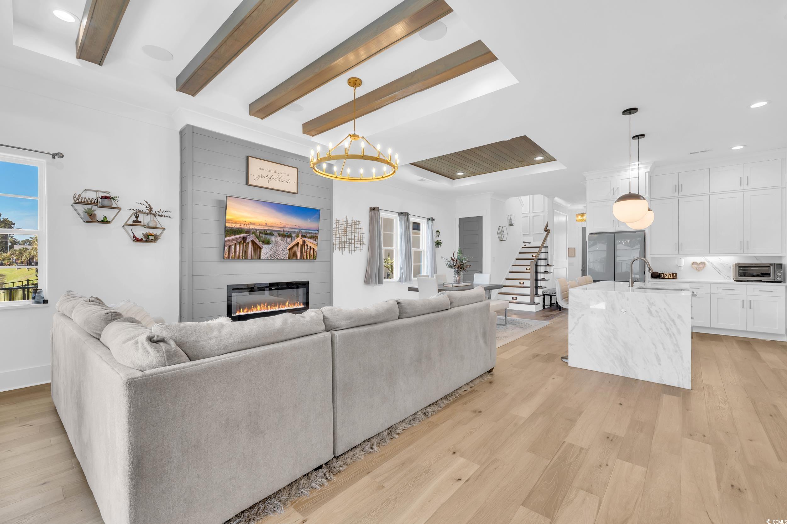 6774 Ocean Breeze Loop