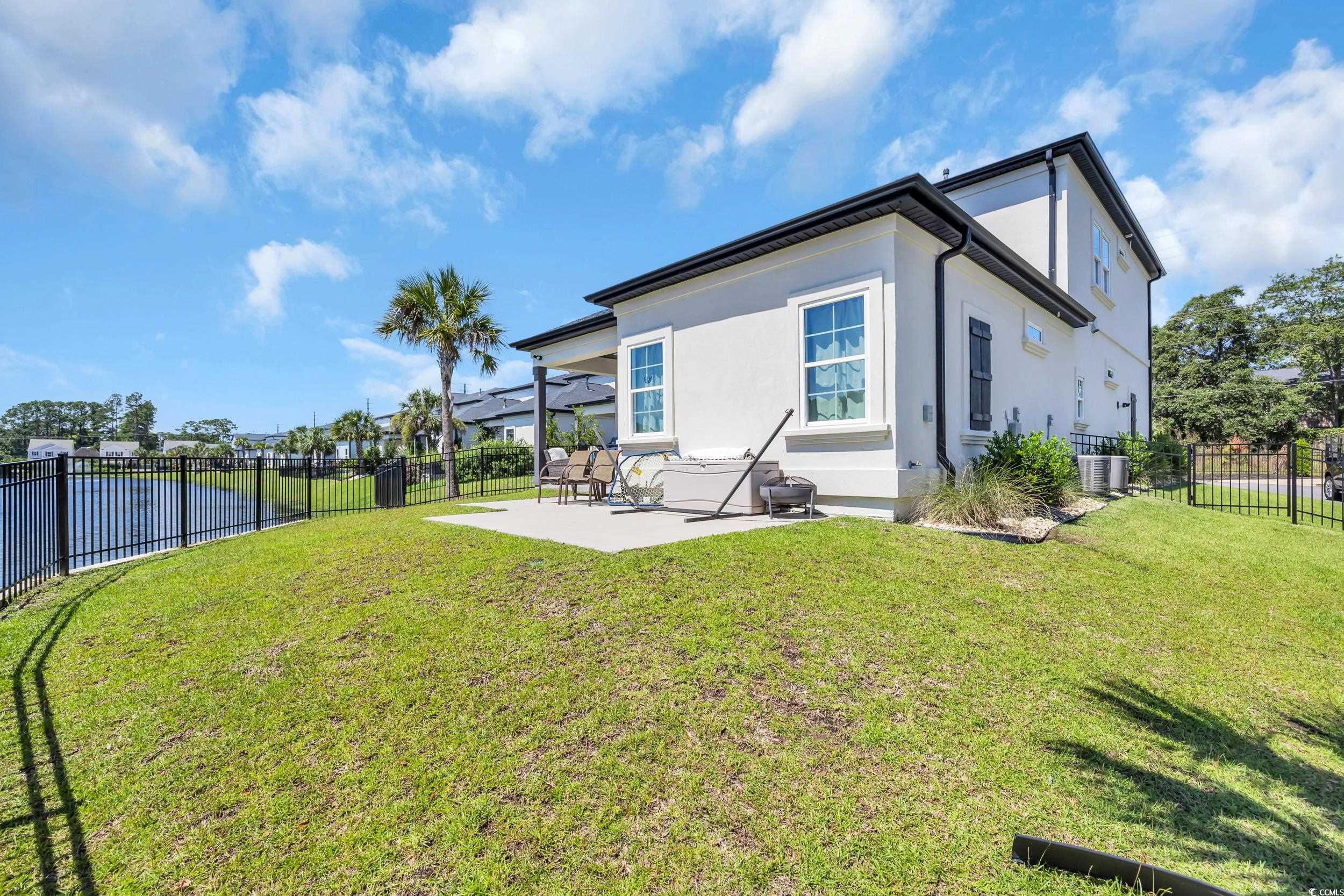 6774 Ocean Breeze Loop
