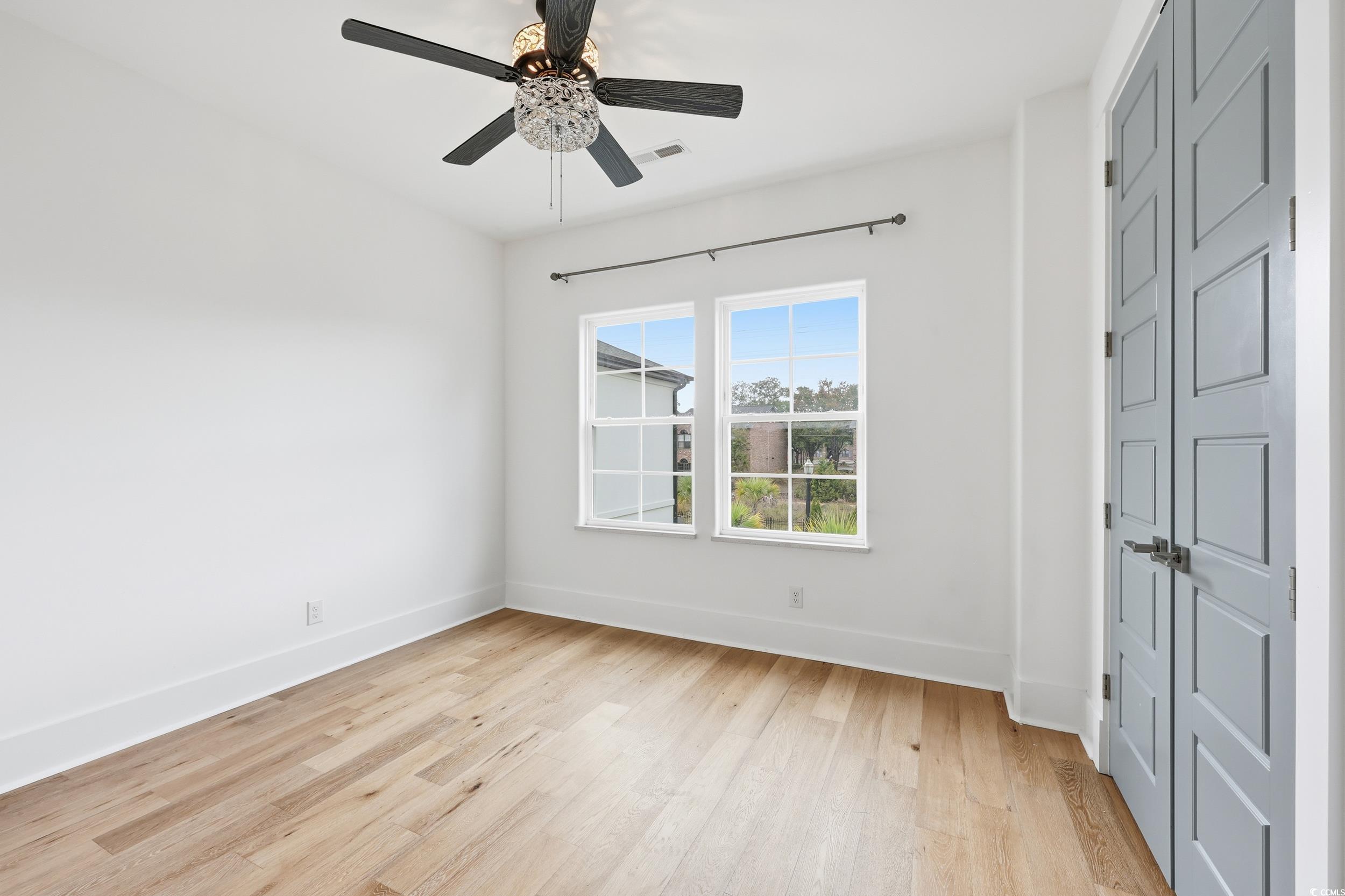 6774 Ocean Breeze Loop