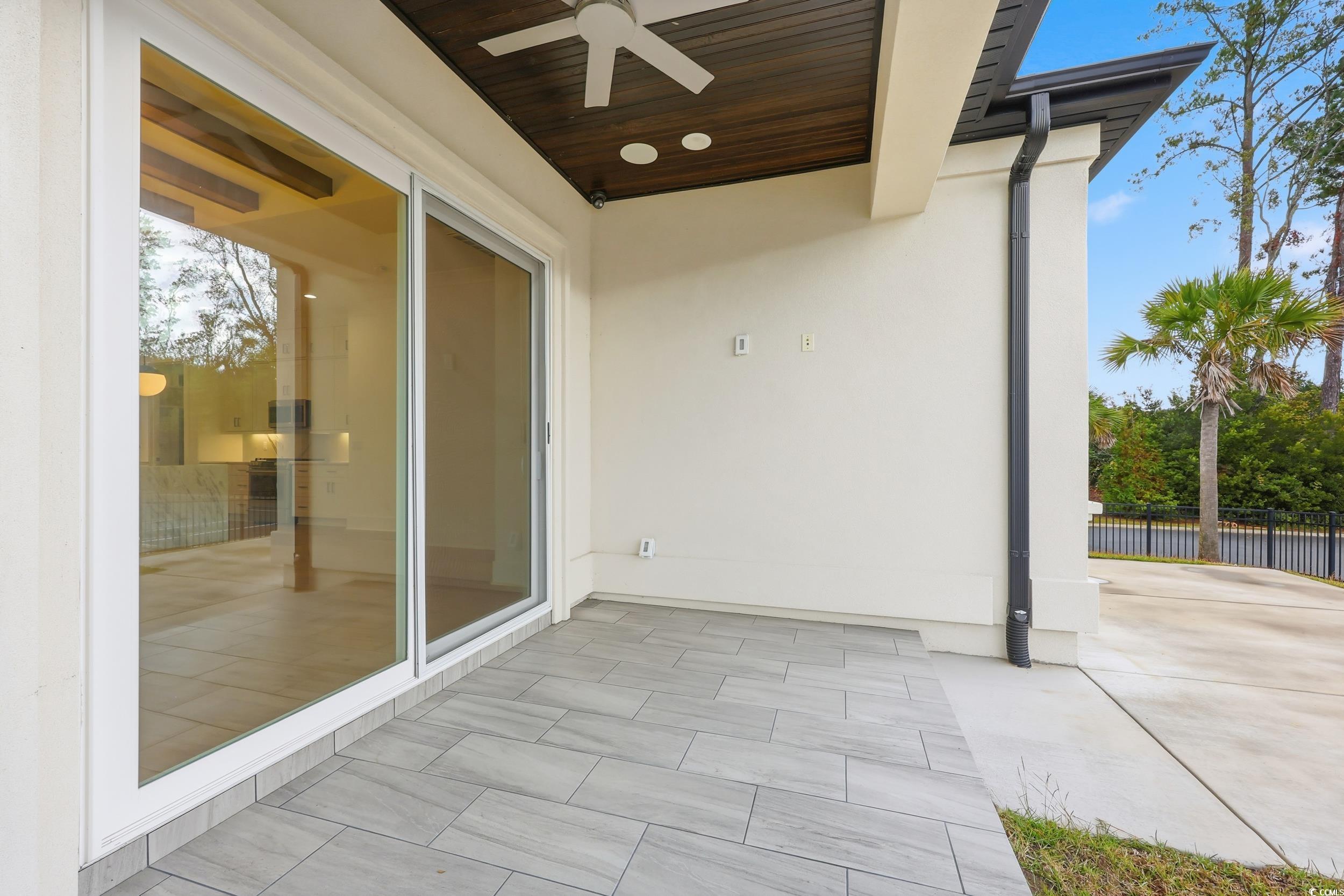 6774 Ocean Breeze Loop