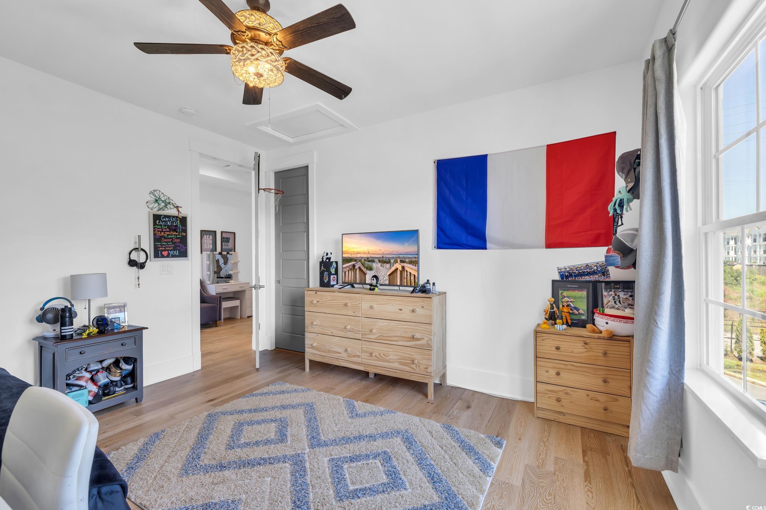 6774 Ocean Breeze Loop