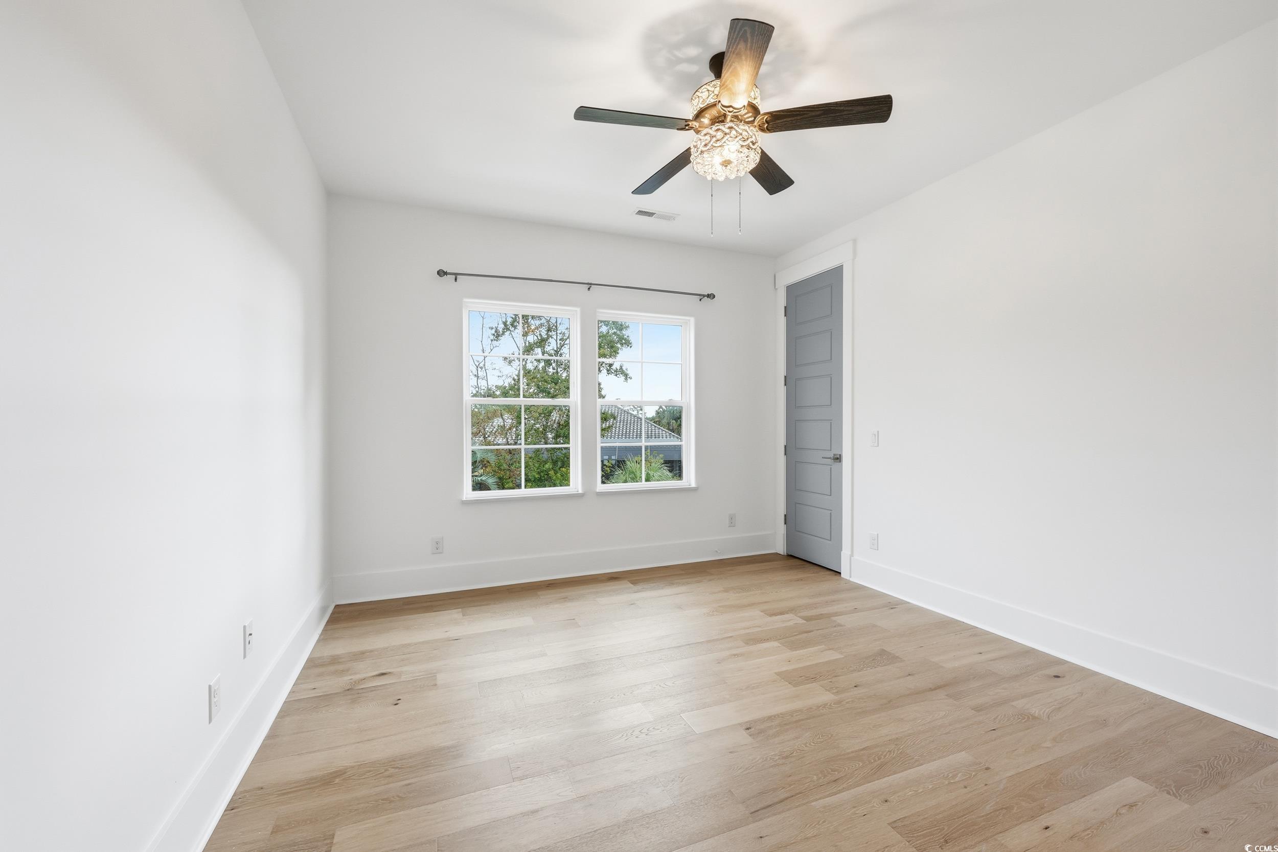 6774 Ocean Breeze Loop