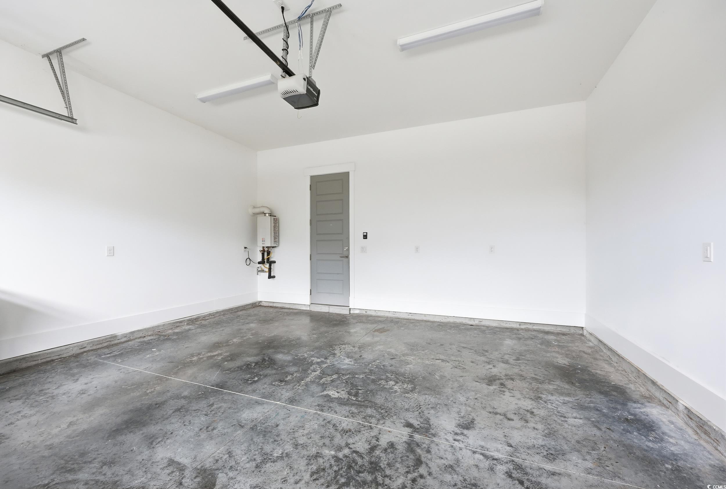 6774 Ocean Breeze Loop