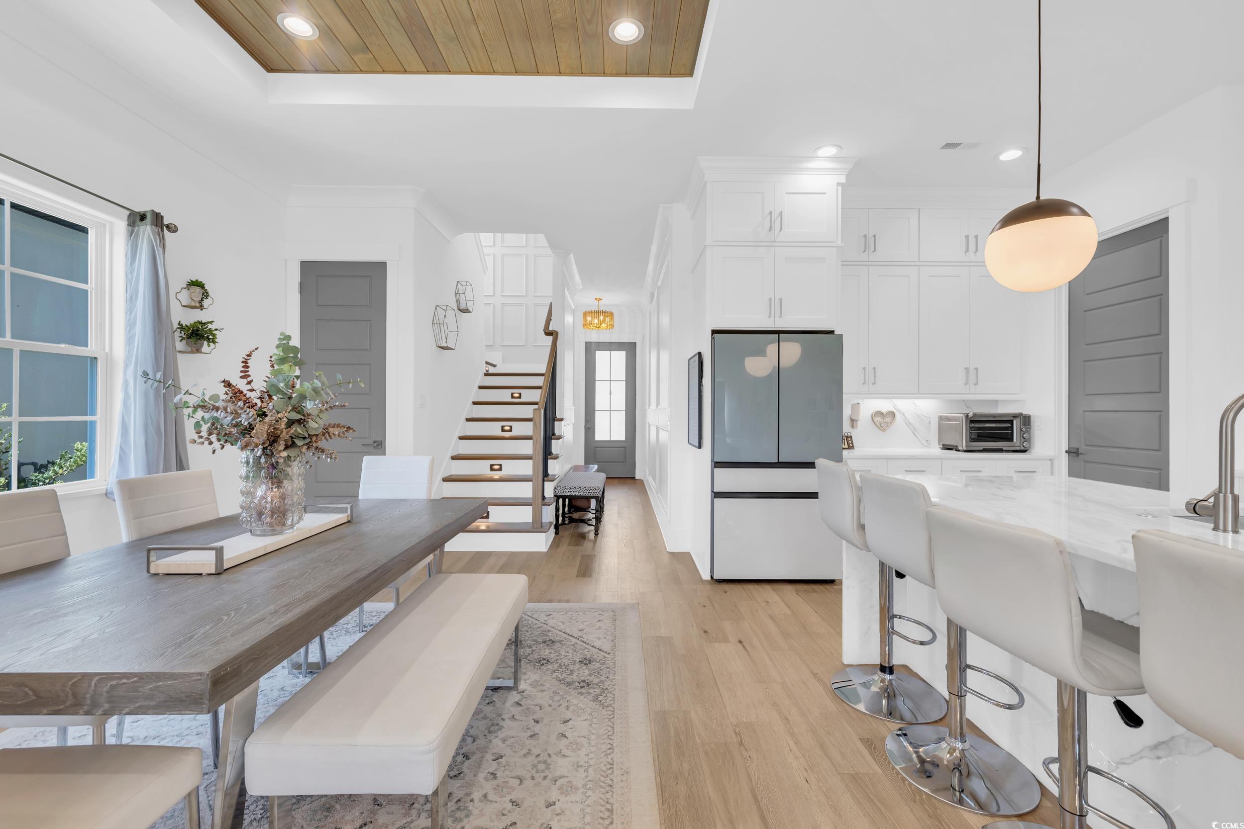 6774 Ocean Breeze Loop