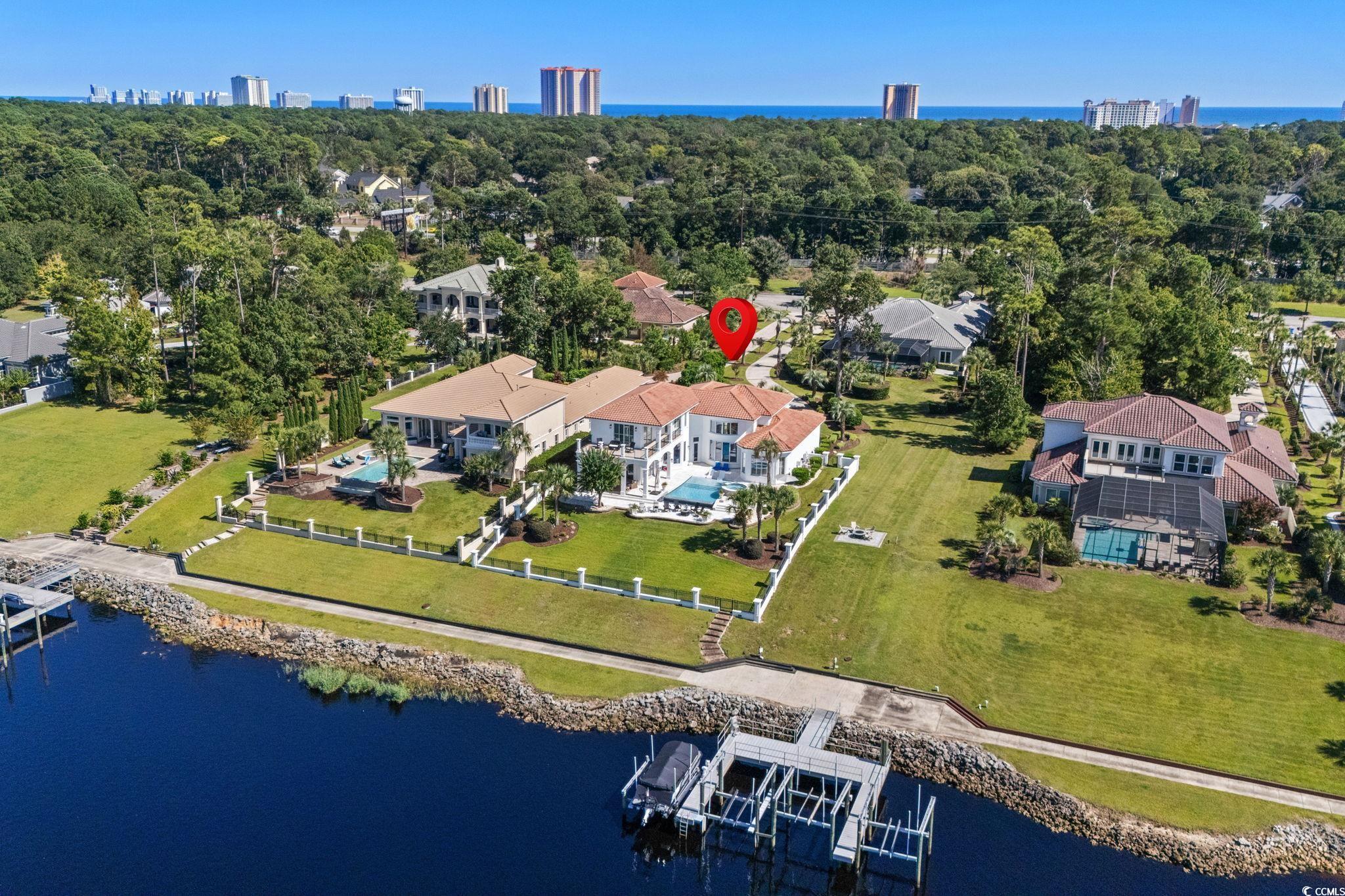 9285 Marina Pkwy.