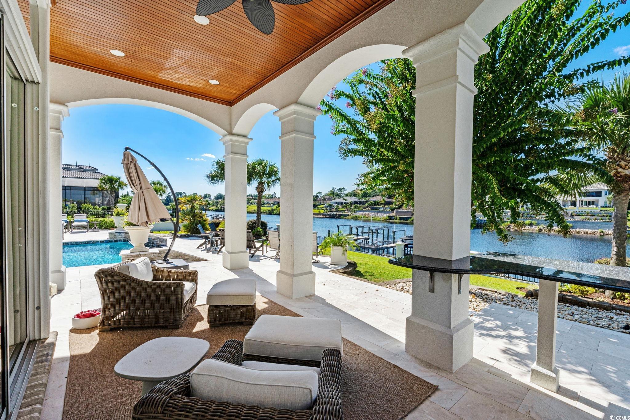 9285 Marina Pkwy.