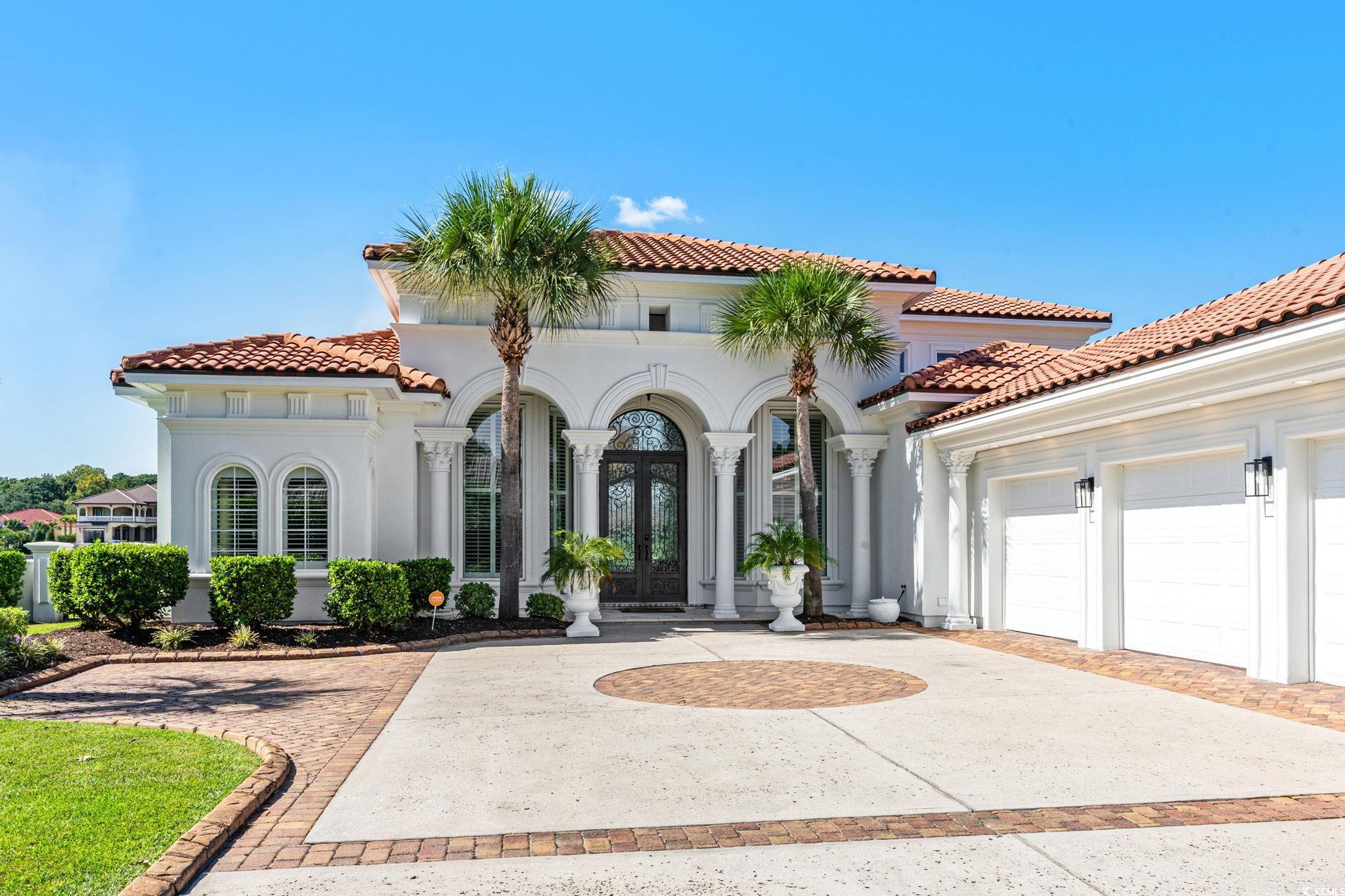 9285 Marina Pkwy.